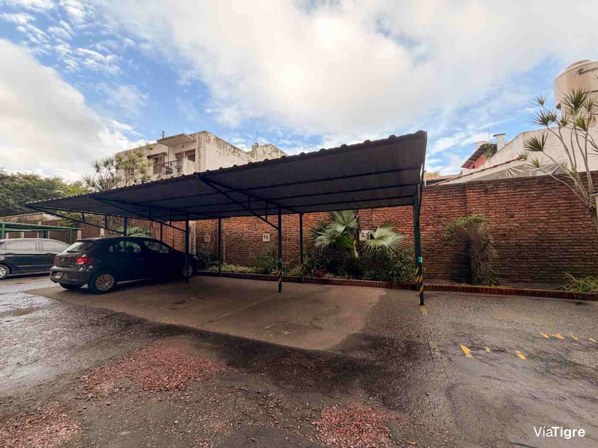 Venta Dpto 4 ambientes en V Martelli con cochera