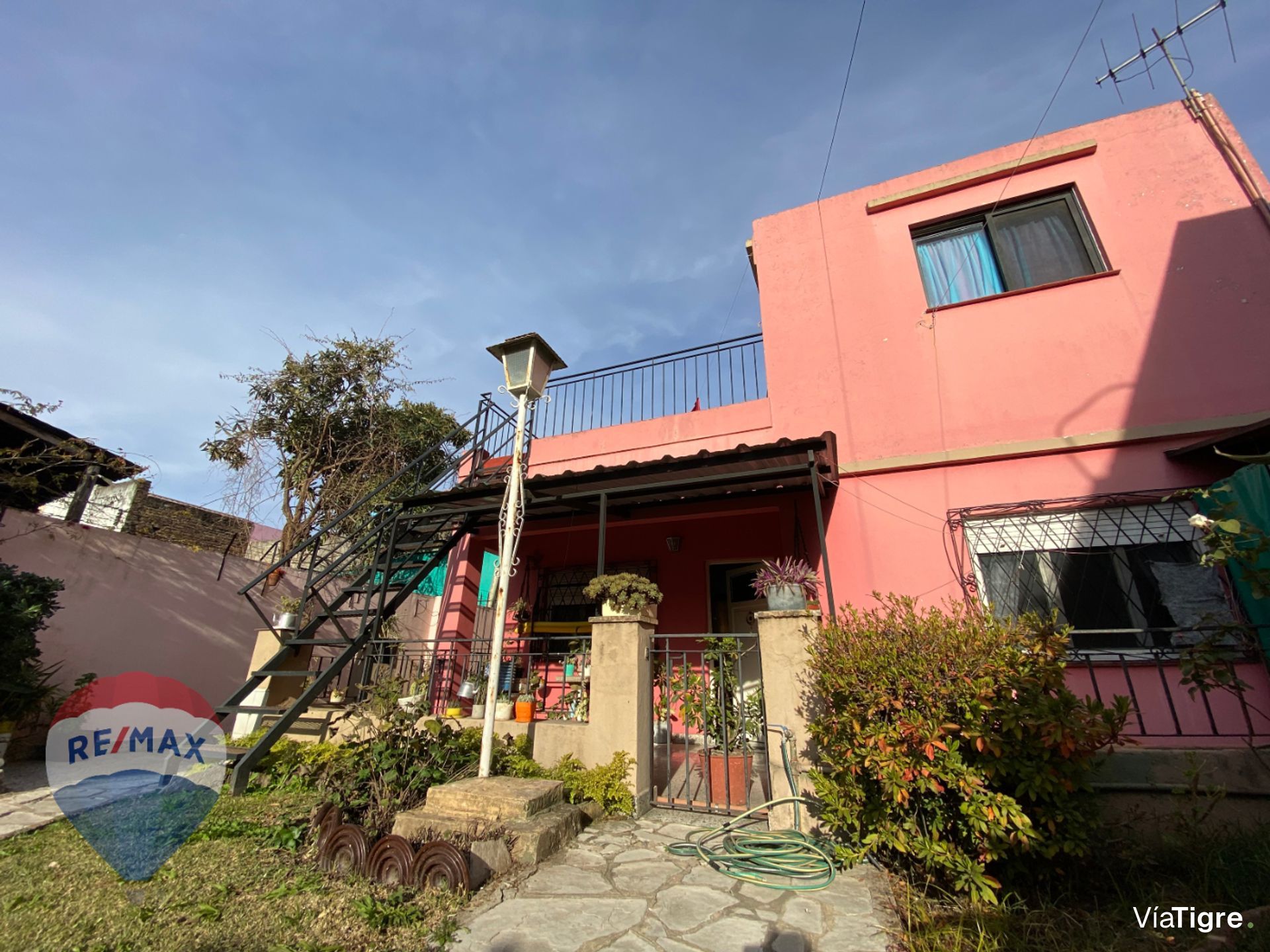 Venta Casa 3 Amb + 2 Deptos, Victoria
