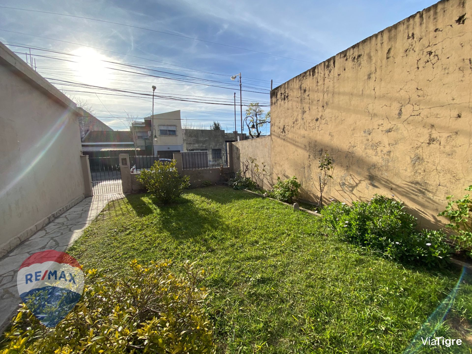 Venta Casa 3 Amb + 2 Deptos, Victoria