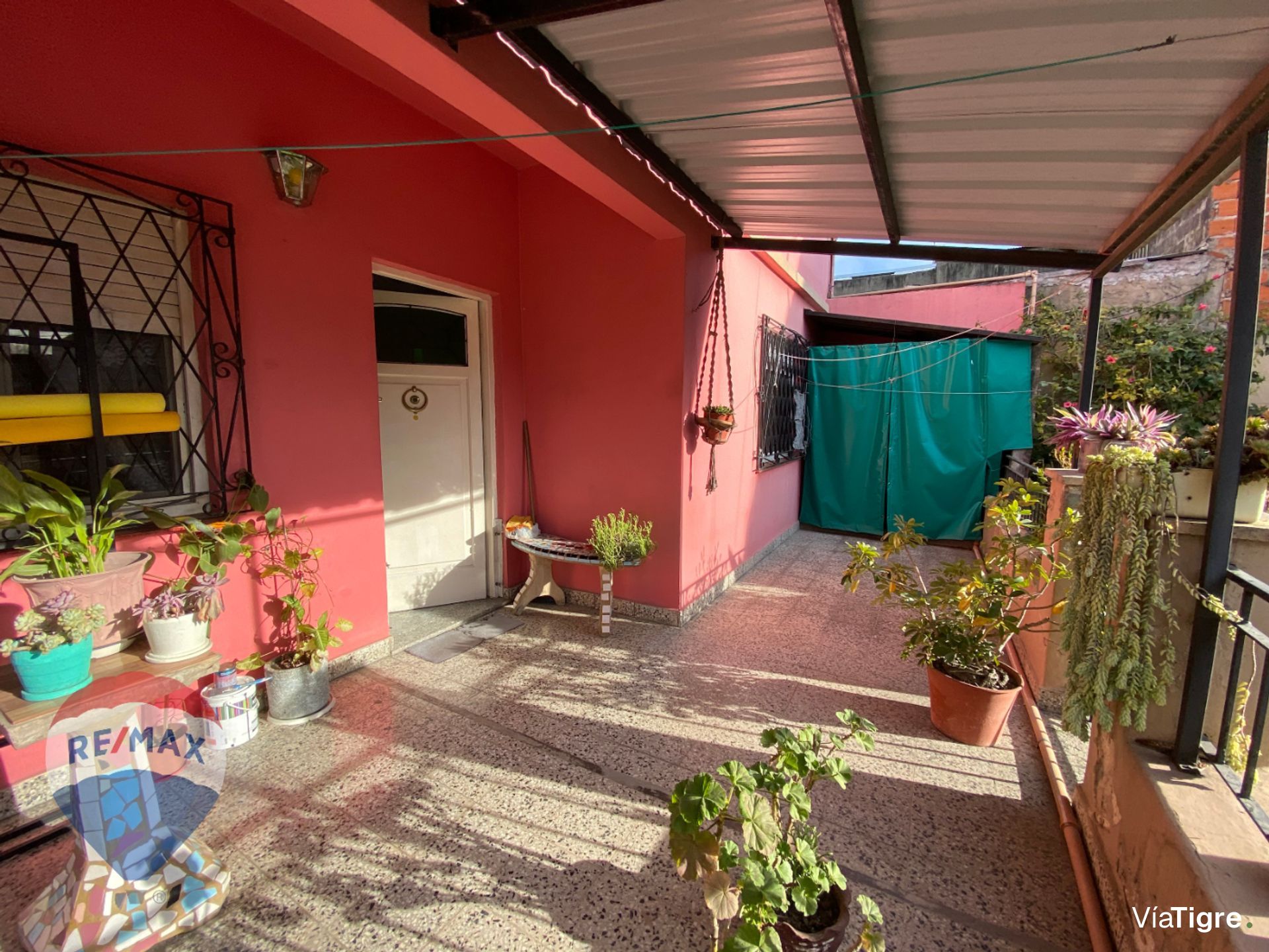 Venta Casa 3 Amb + 2 Deptos, Victoria