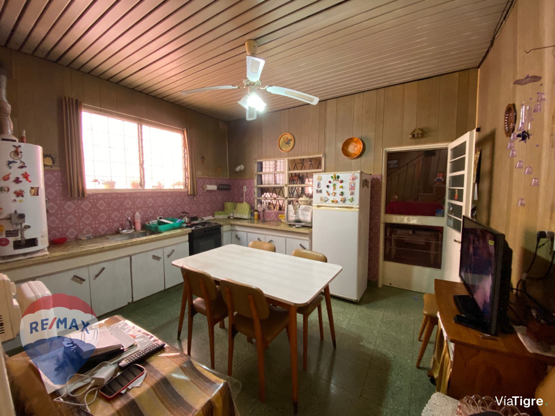Venta Casa 3 Amb + 2 Deptos, Victoria