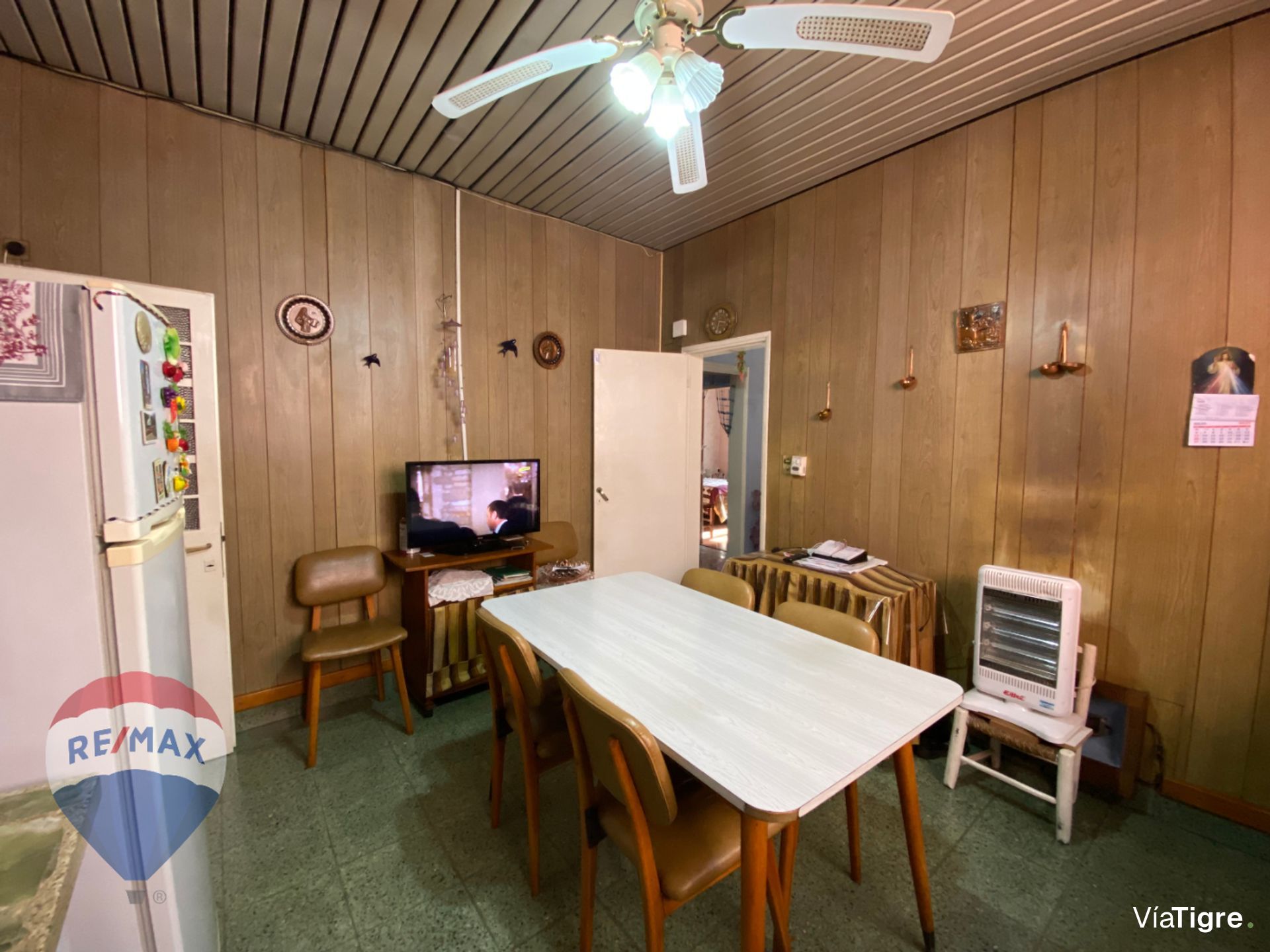 Venta Casa 3 Amb + 2 Deptos, Victoria