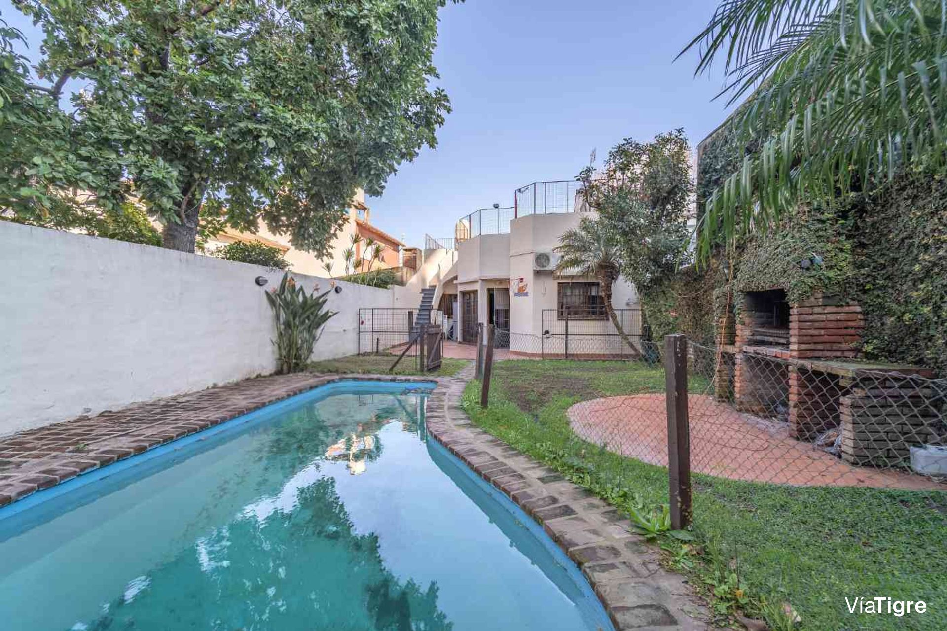 Venta casa 4 amb pileta parrilla Florida