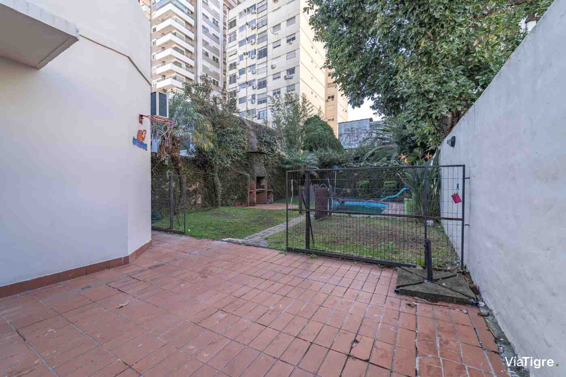 Venta casa 4 amb pileta parrilla Florida
