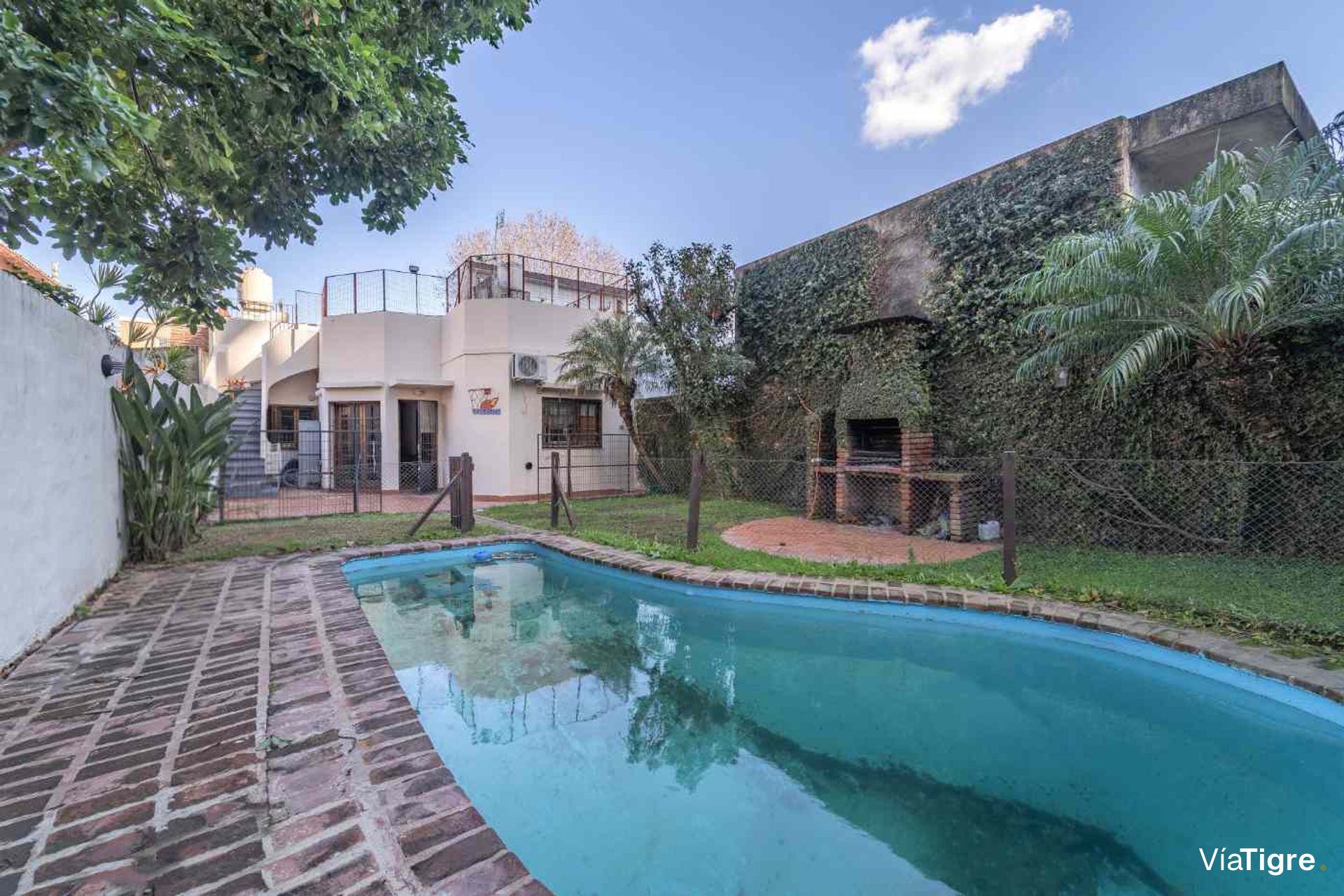 Venta casa 4 amb pileta parrilla Florida