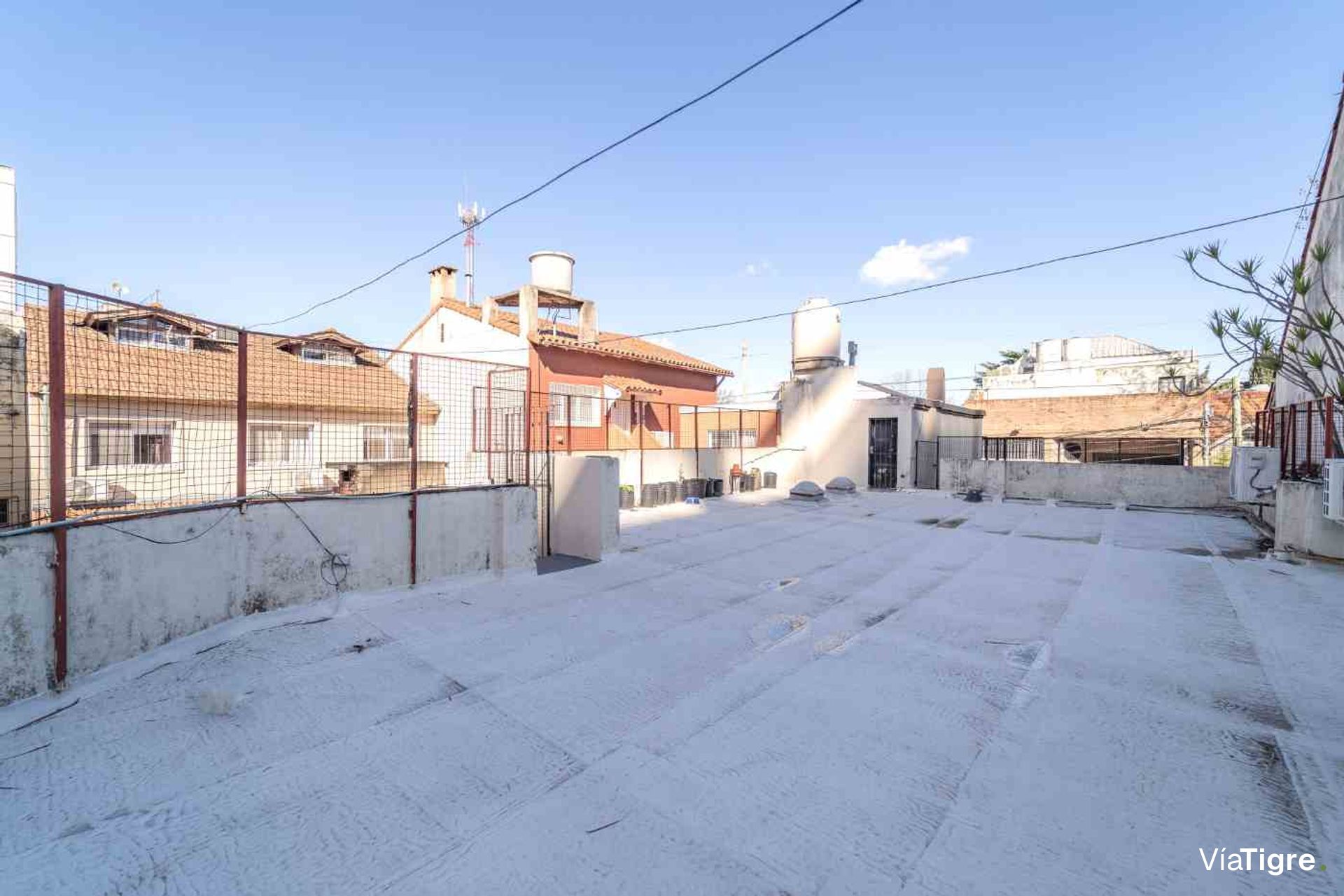 Venta casa 4 amb pileta parrilla Florida