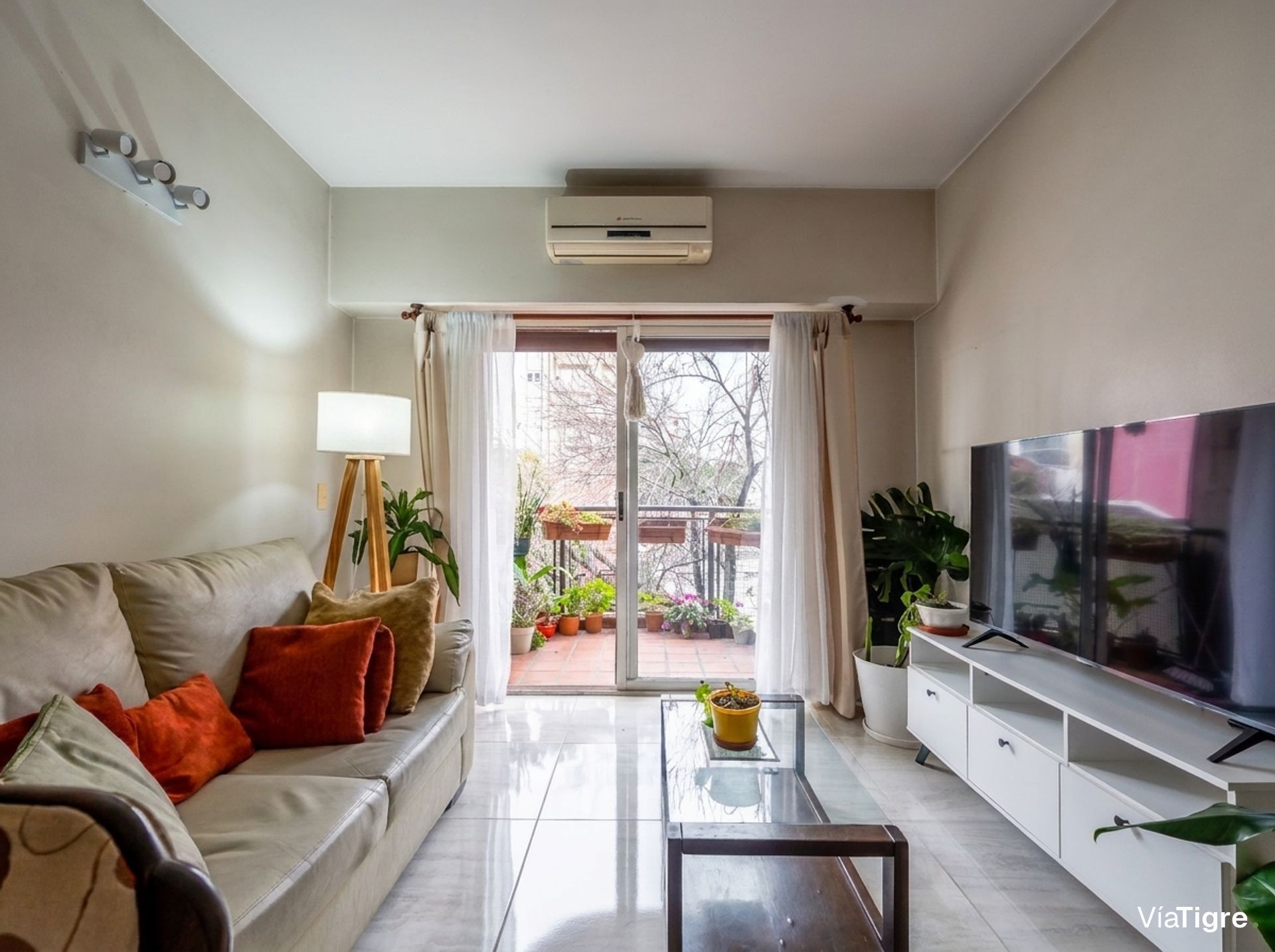 Venta Departamento 3 Ambientes C/Baulera Vte Lopez