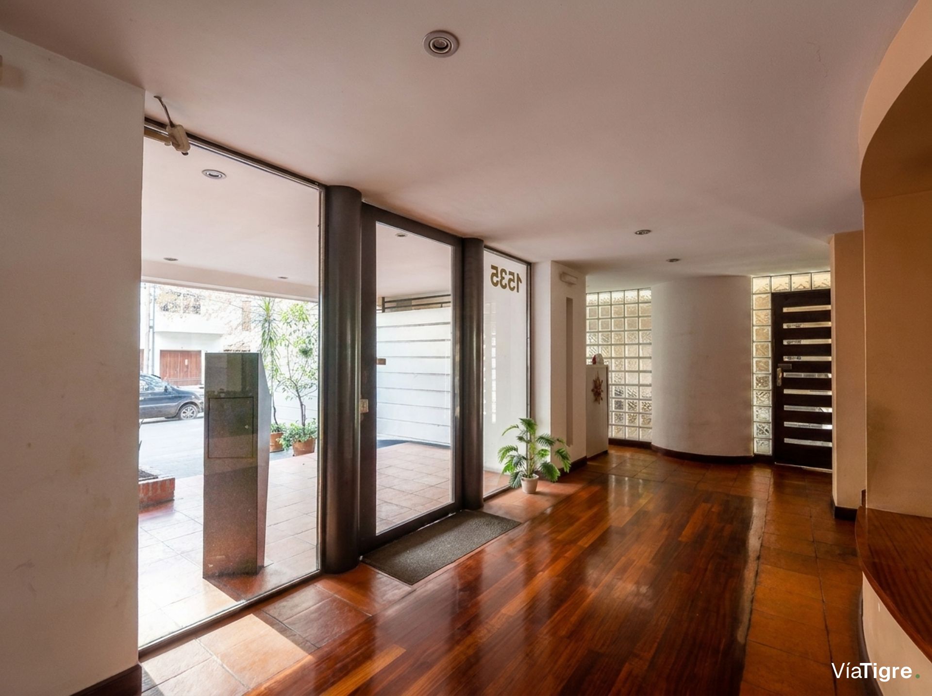 Venta Departamento 3 Ambientes C/Baulera Vte Lopez