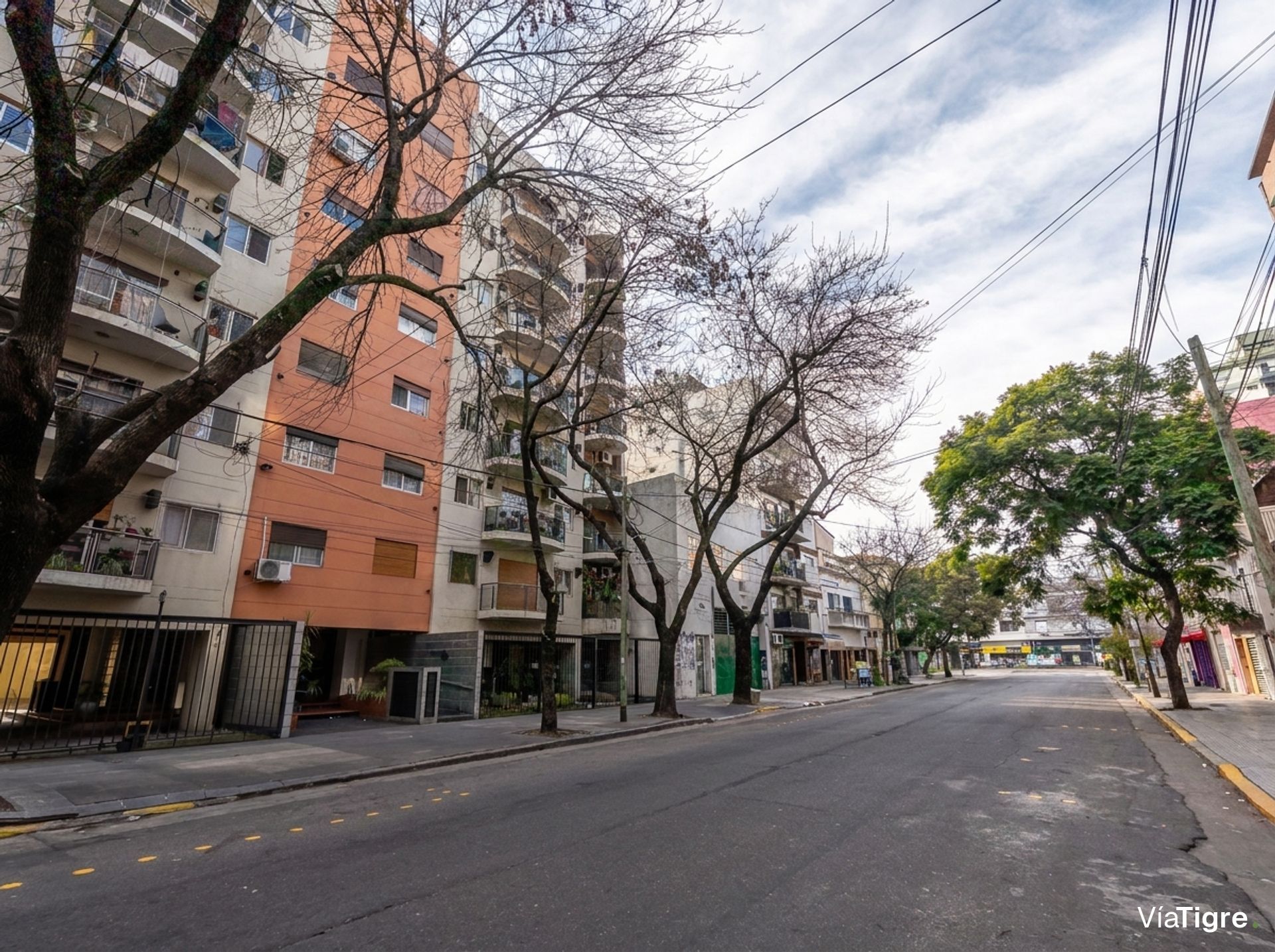 Venta Departamento 3 Ambientes C/Baulera Vte Lopez