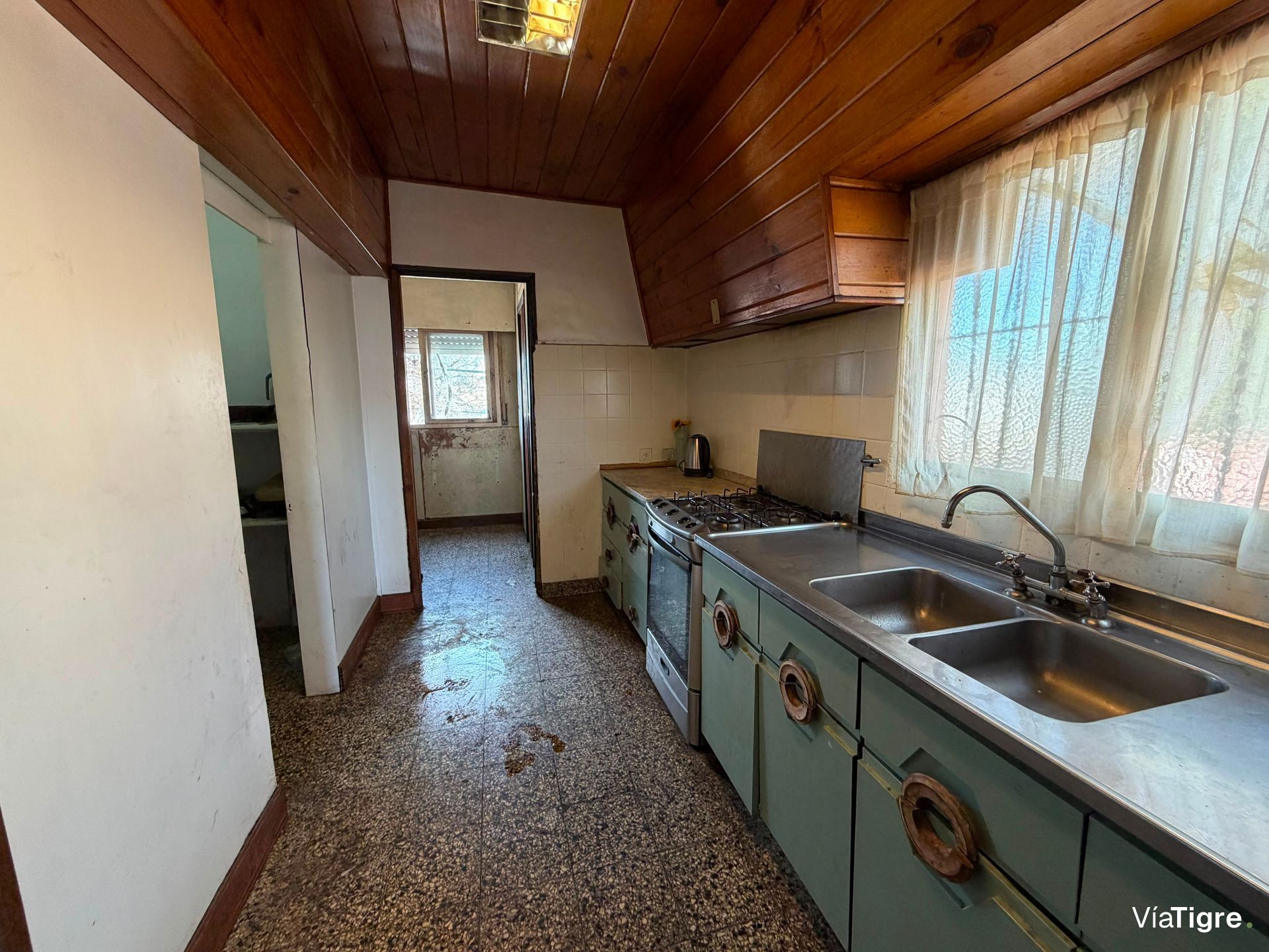 Casa Esquina + Deposito Inversor Florida Oeste
