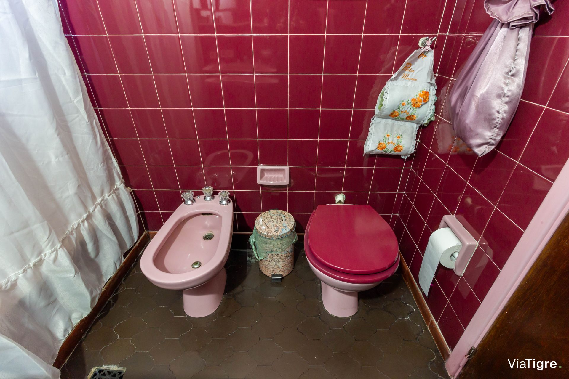 Venta PH 4 ambientes planta alta terraza propia
