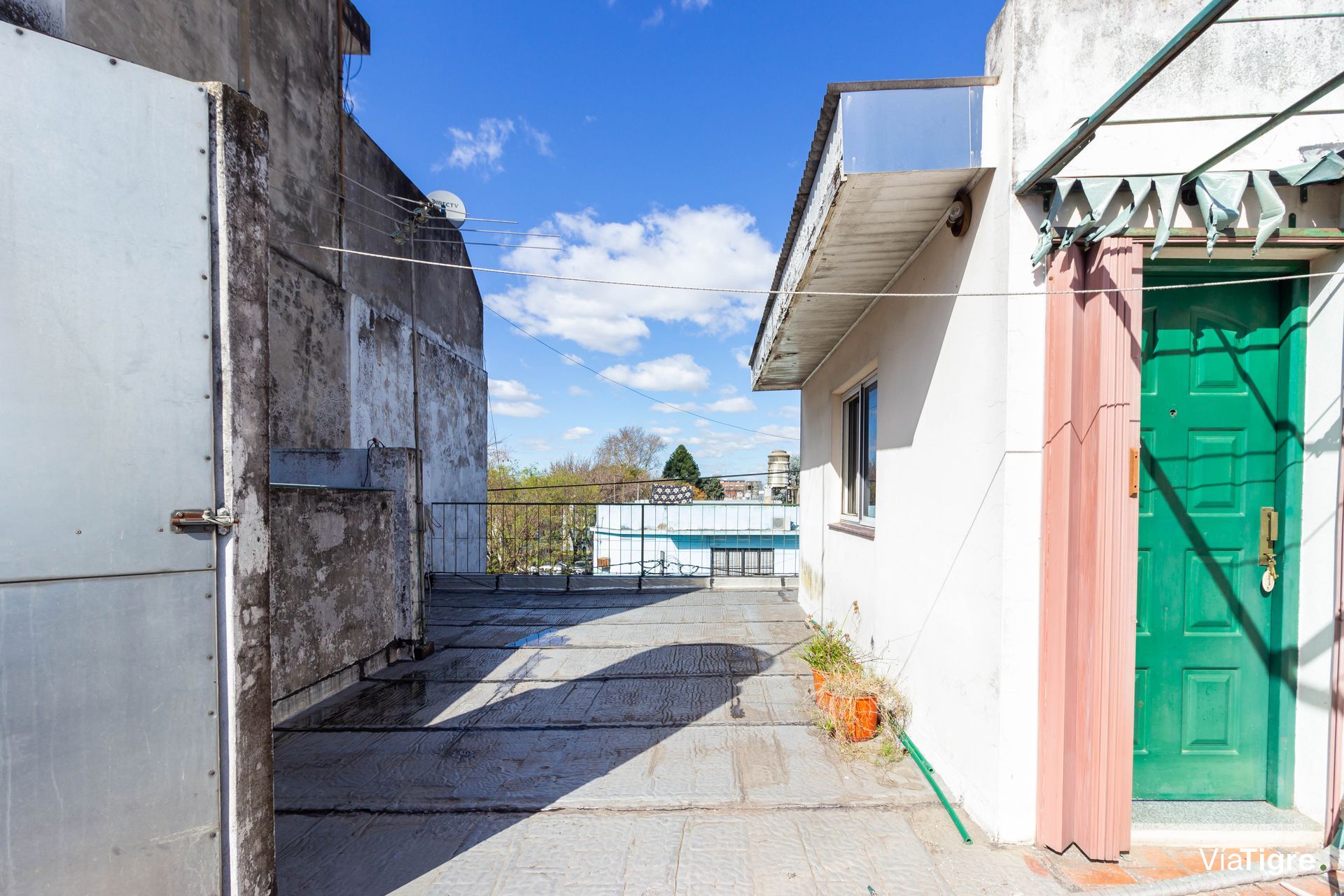 Venta PH 4 ambientes planta alta terraza propia