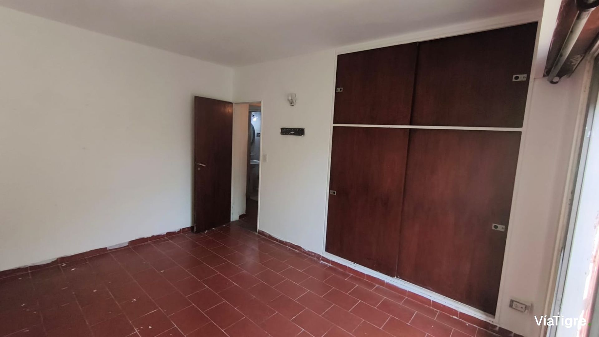 Venta casa 4 ambientes San Fernando jardín cochera