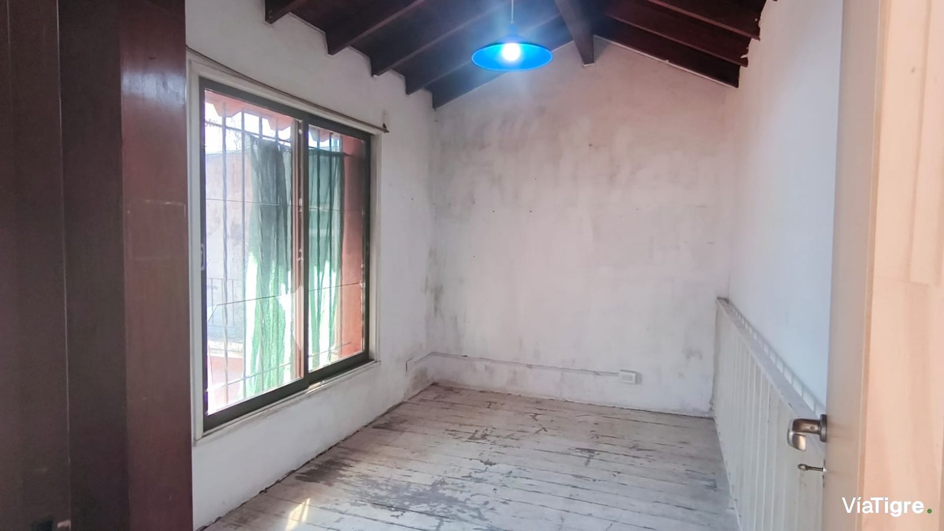 Venta casa 4 ambientes San Fernando jardín cochera