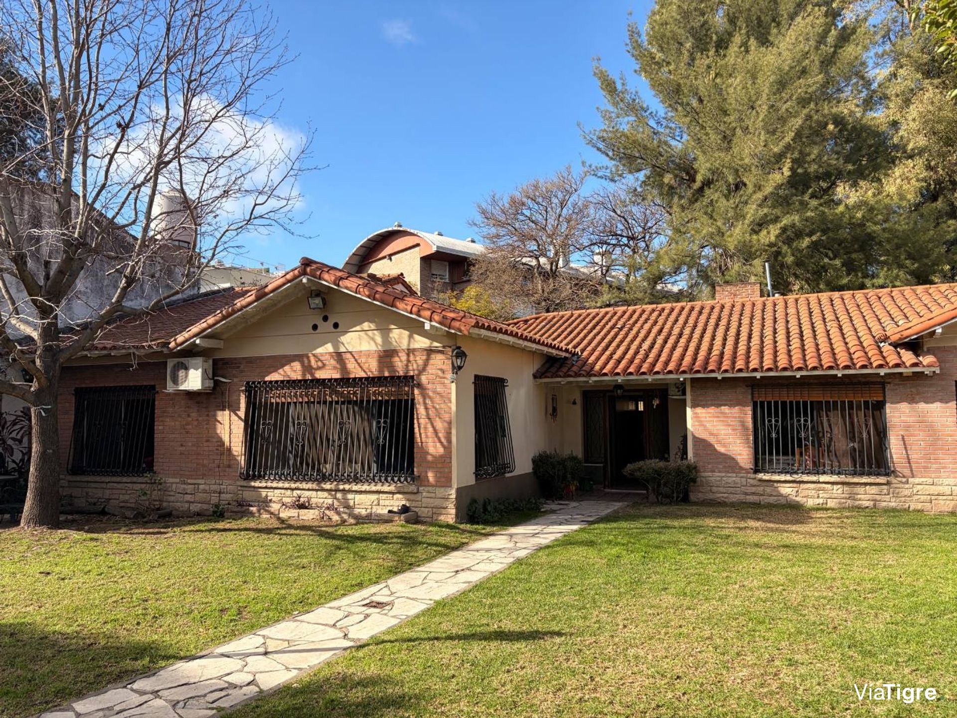 Casa En Venta 5 Ambientes Martínez Buenos Aires -