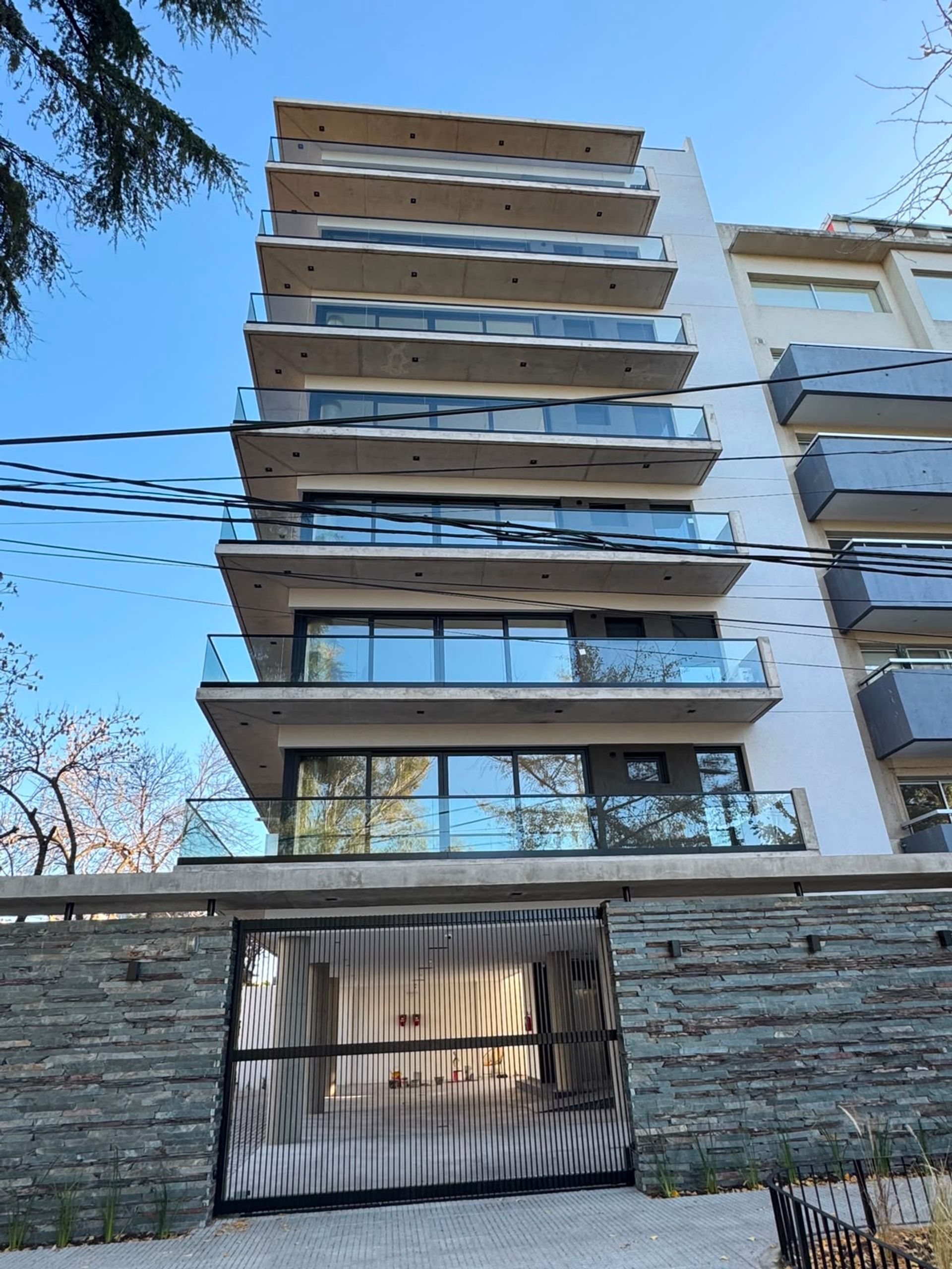 Venta Olivos Puerto 4 ambientes vista, 2 cocheras