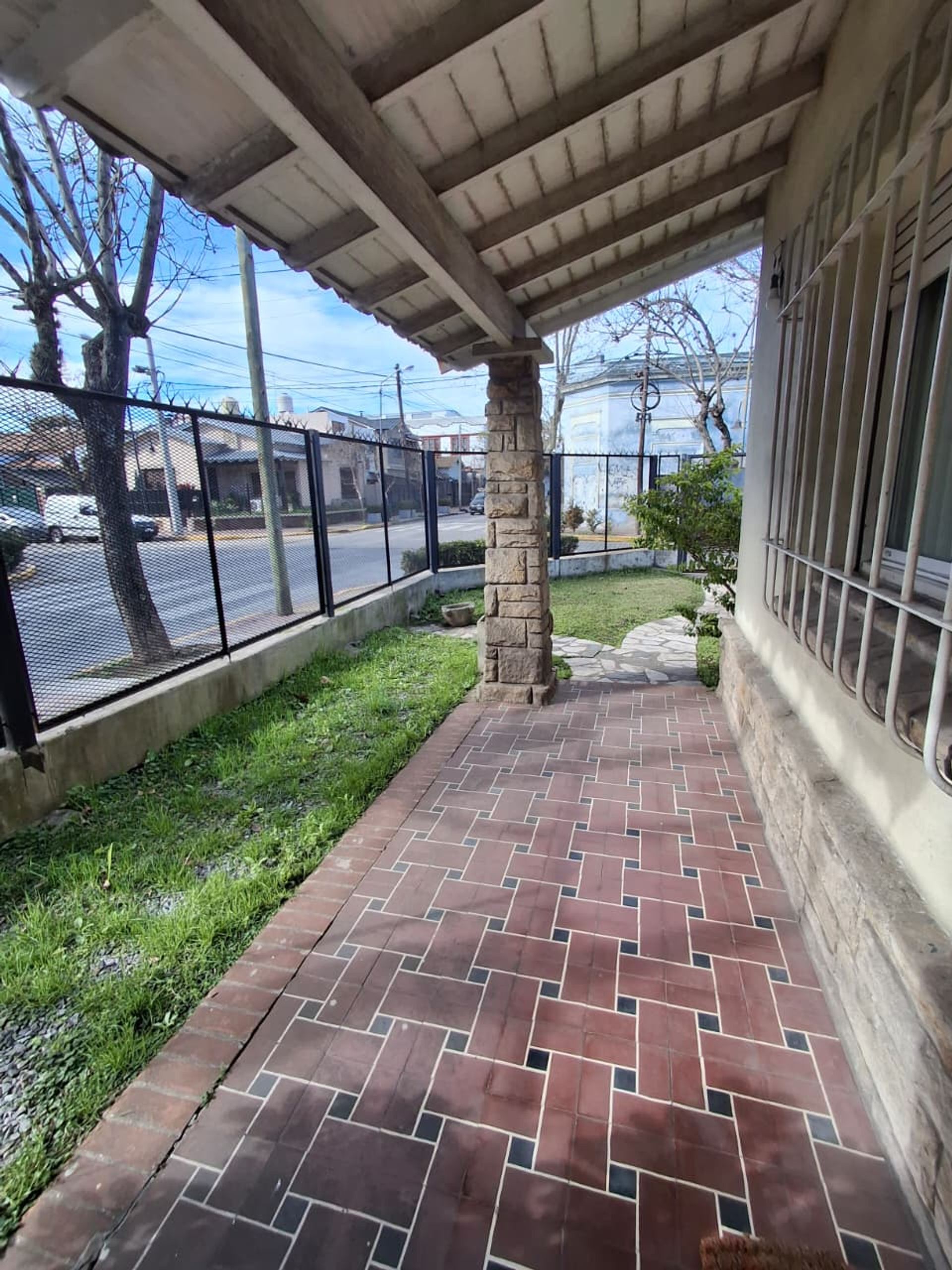 Venta Casa 4 ambientes + Garage en San Fernando