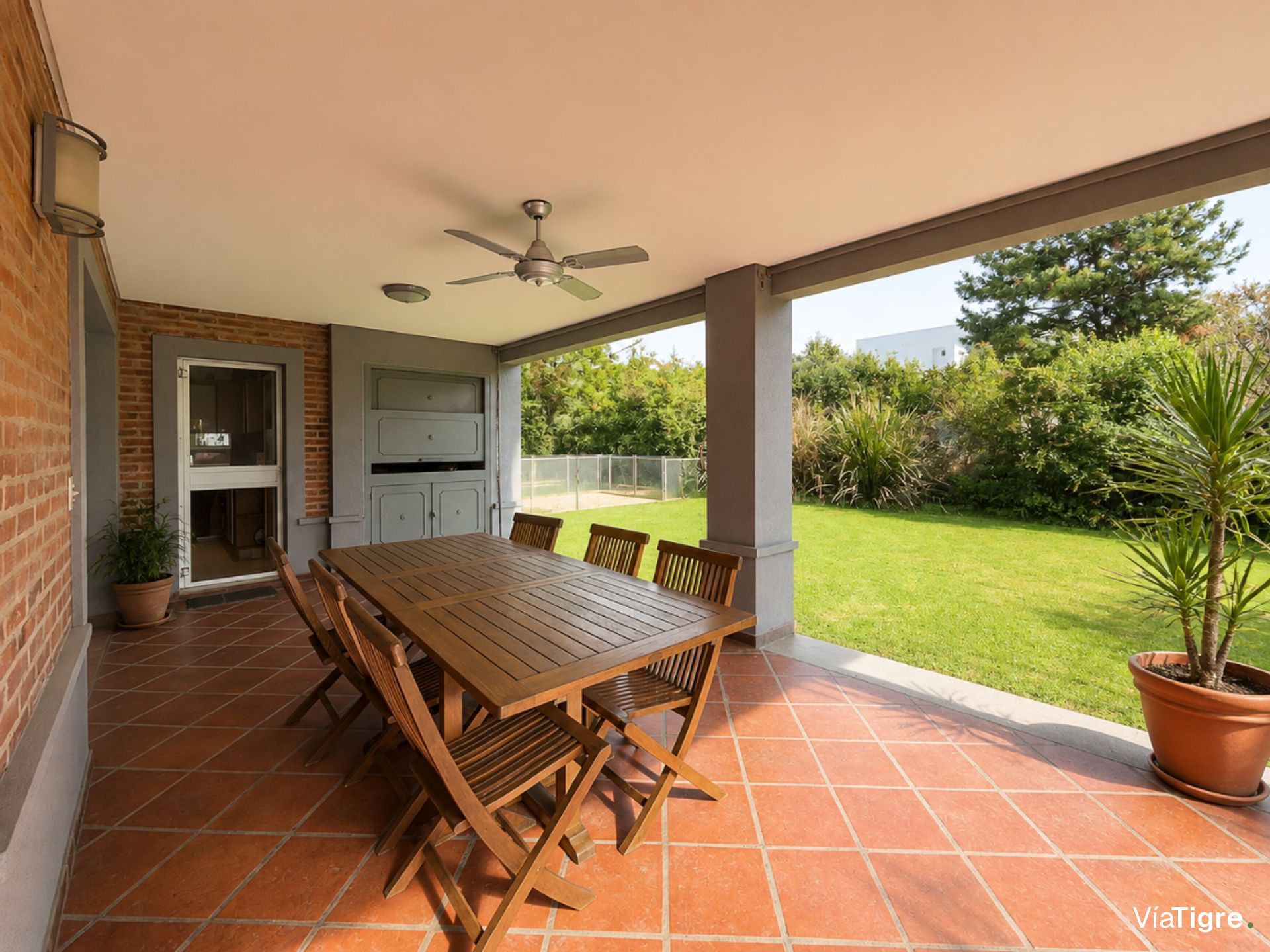Casa estilo clasico, pileta.Las Glorietas,Nordelta