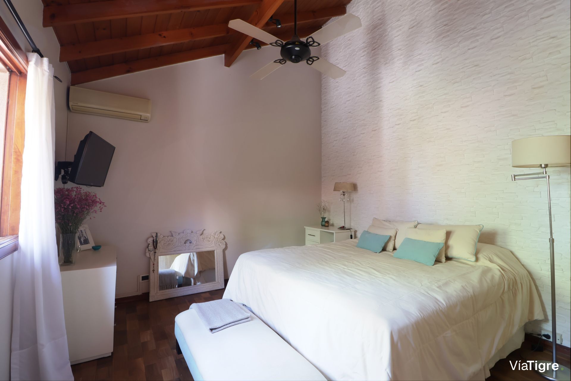 Venta Casa Florida 4Amb + Local Patio 2 Baños