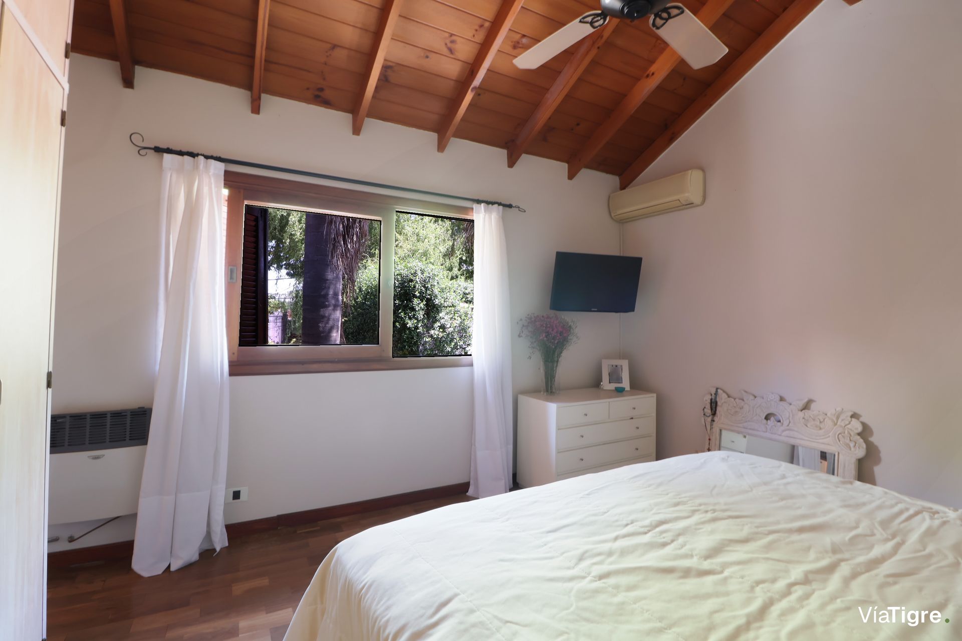 Venta Casa Florida 4Amb + Local Patio 2 Baños