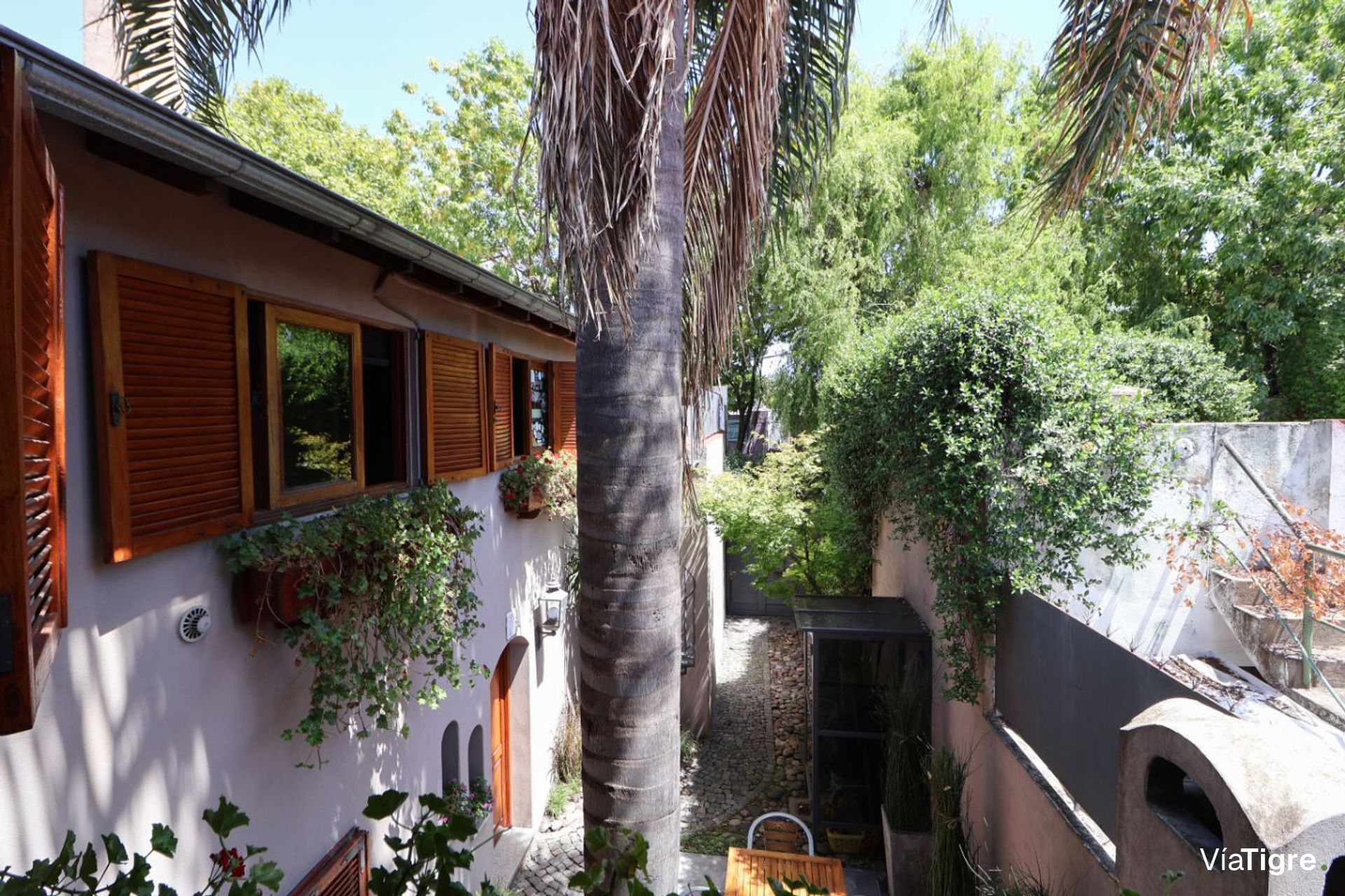 Venta Casa Florida 4Amb + Local Patio 2 Baños