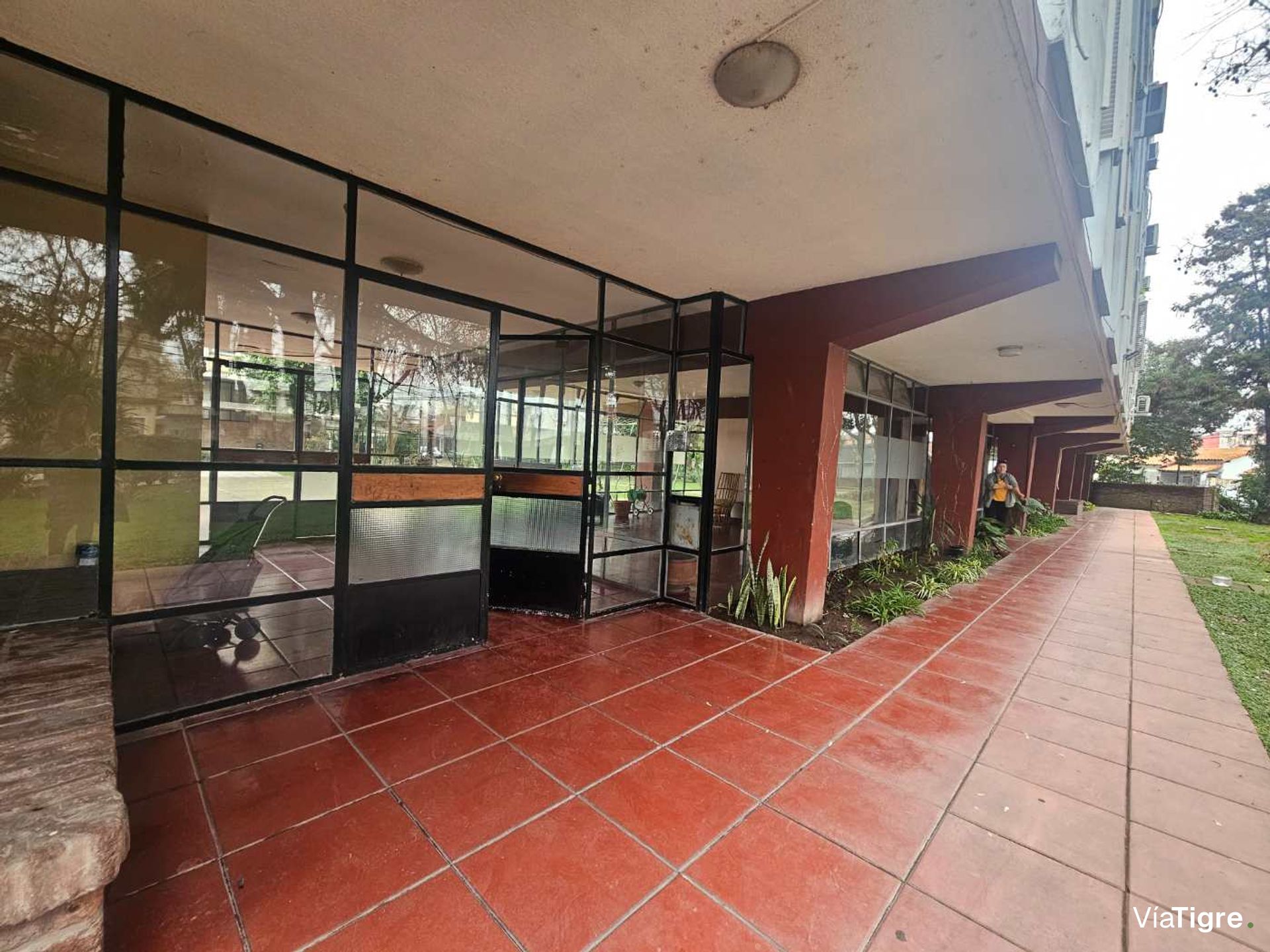 Venta dpto 3 ambientes cochera Beccar apto credito