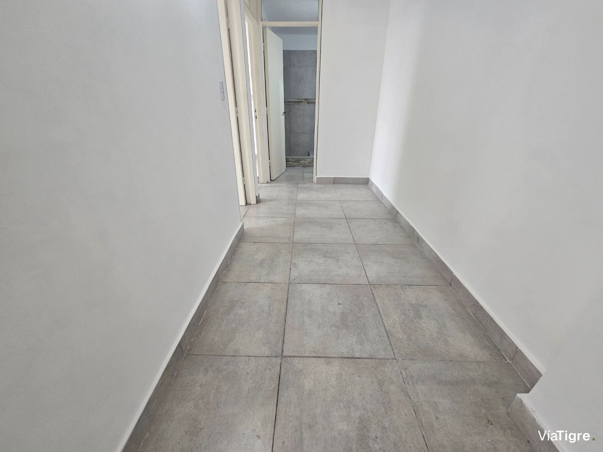 Venta dpto 3 ambientes cochera Beccar apto credito