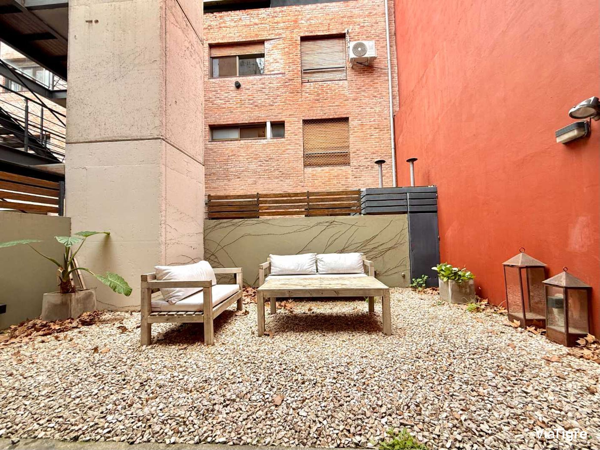 Venta Impecable Depto Duplex-San Isidro