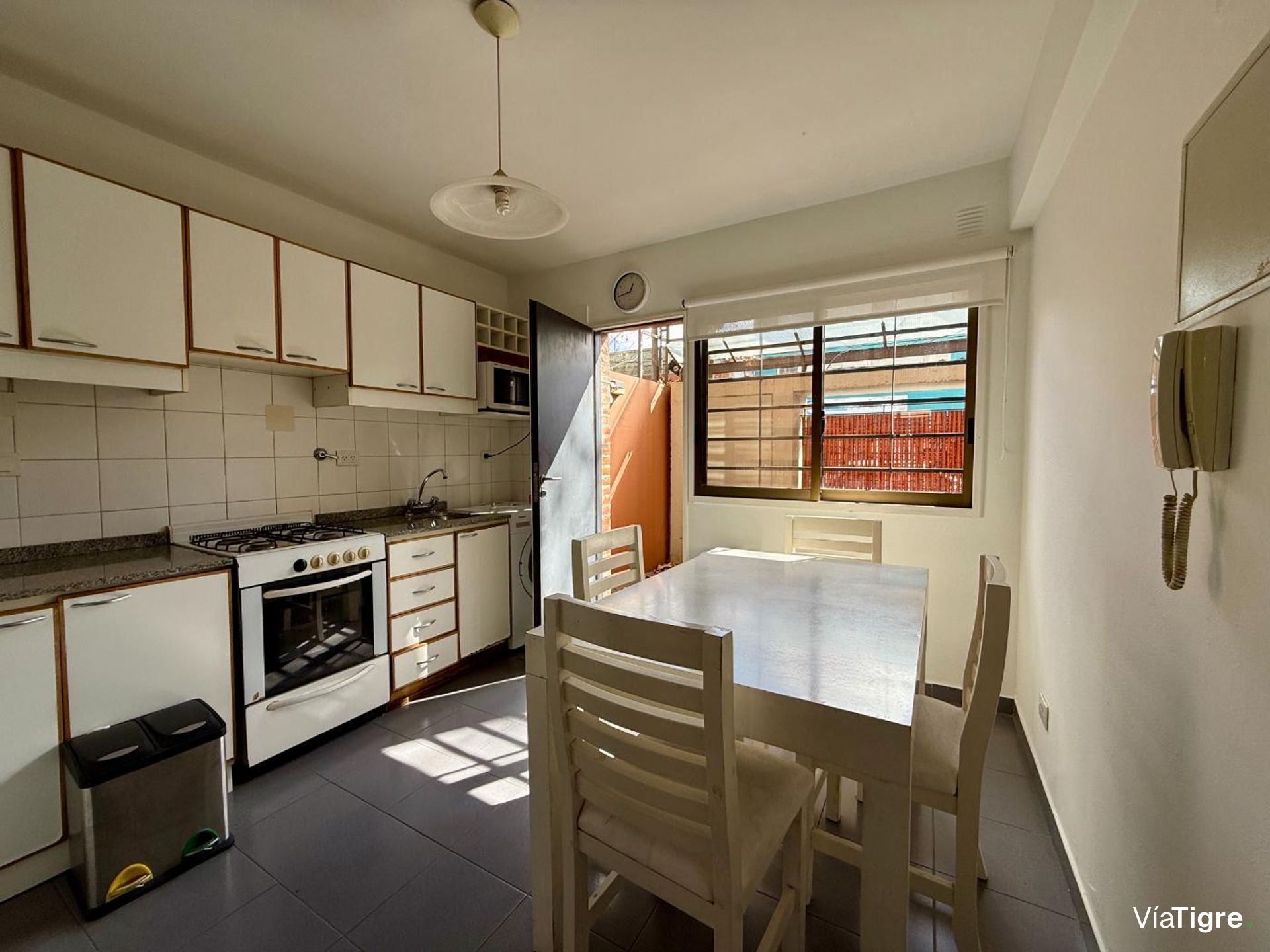 Venta Impecable Depto Duplex-San Isidro