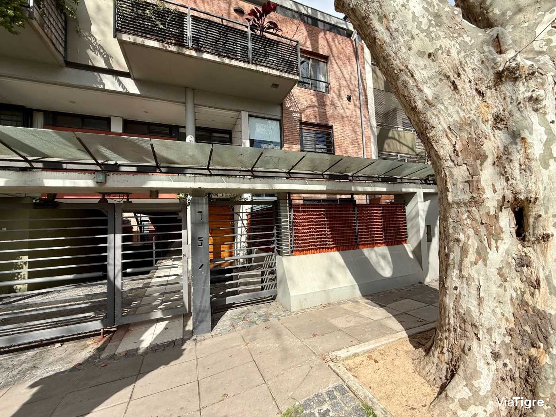 Venta Impecable Depto Duplex-San Isidro