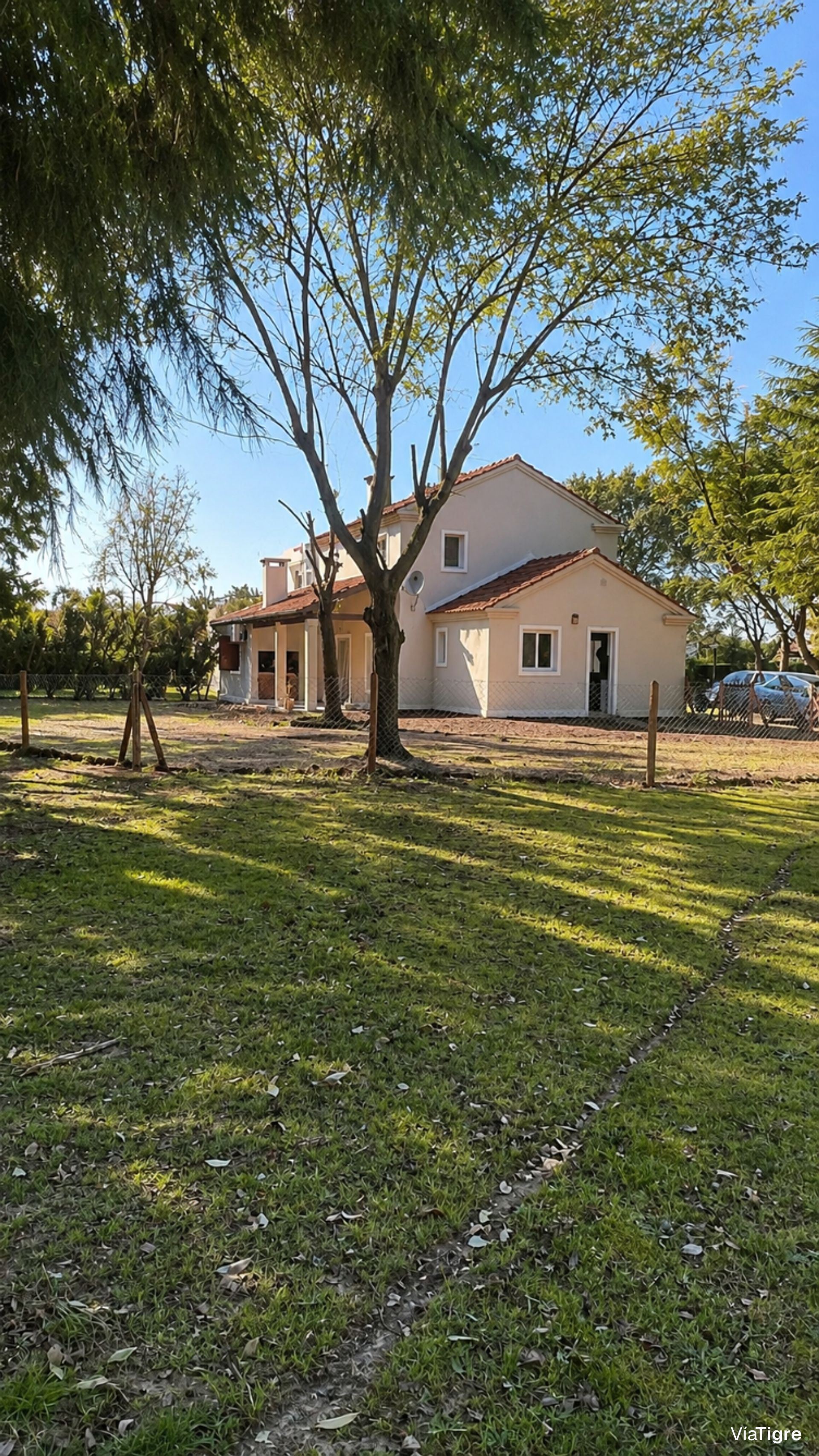 CASA EN VENTA 3 DORMITORIOS Barrio San Agustin