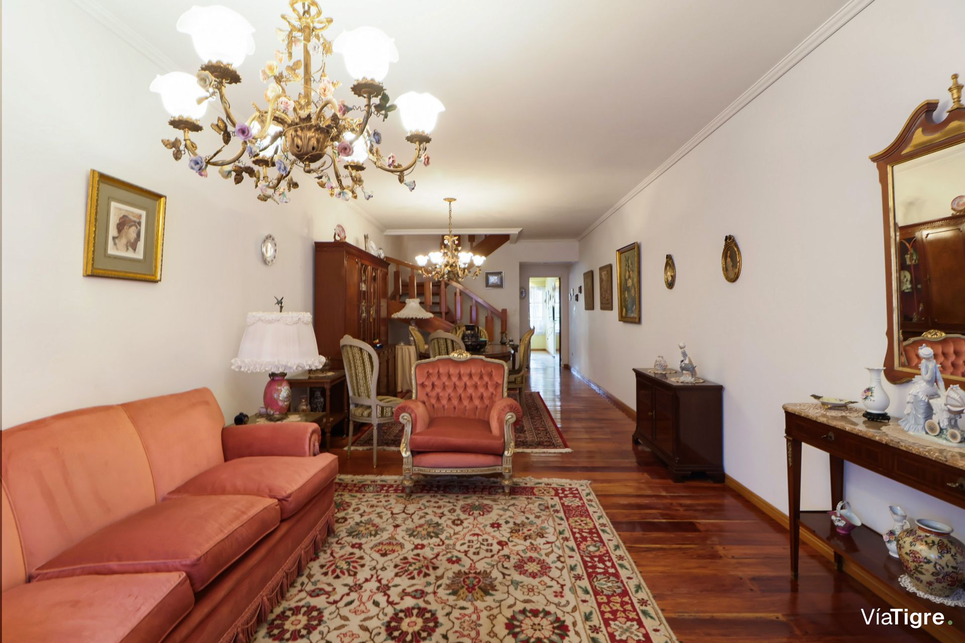 Venta Olivos Triplex 5 Amb 2 Baños Jardin Parrilla
