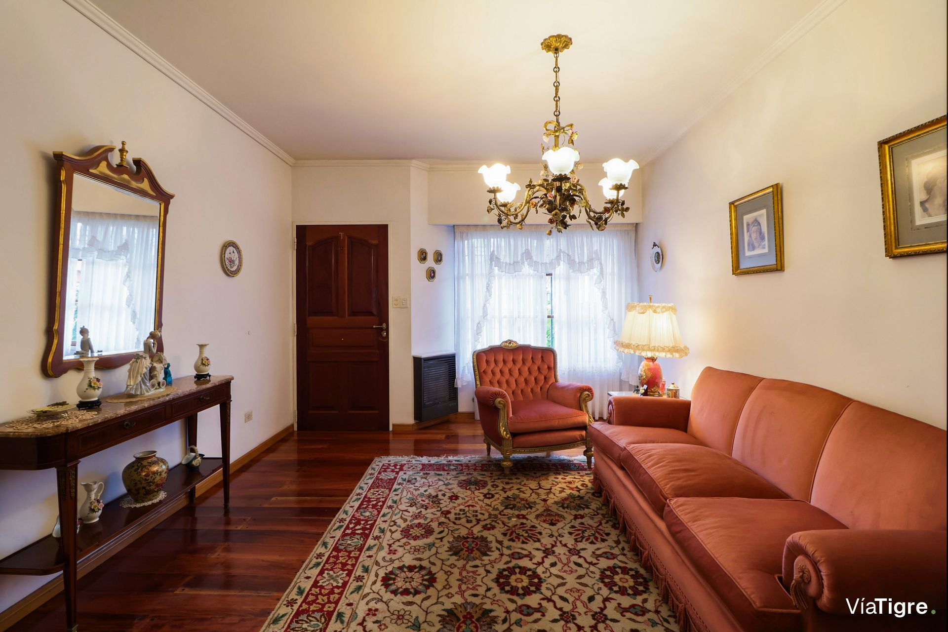 Venta Olivos Triplex 5 Amb 2 Baños Jardin Parrilla