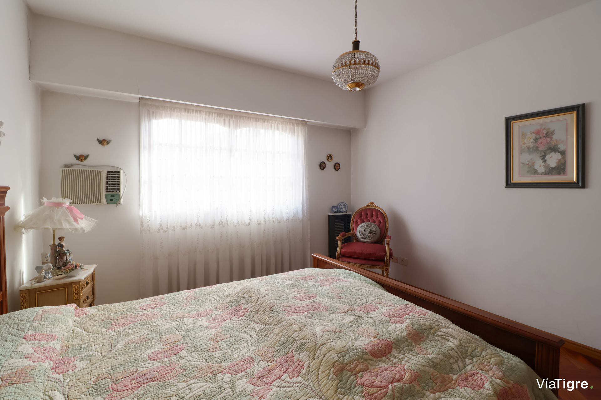 Venta Olivos Triplex 5 Amb 2 Baños Jardin Parrilla