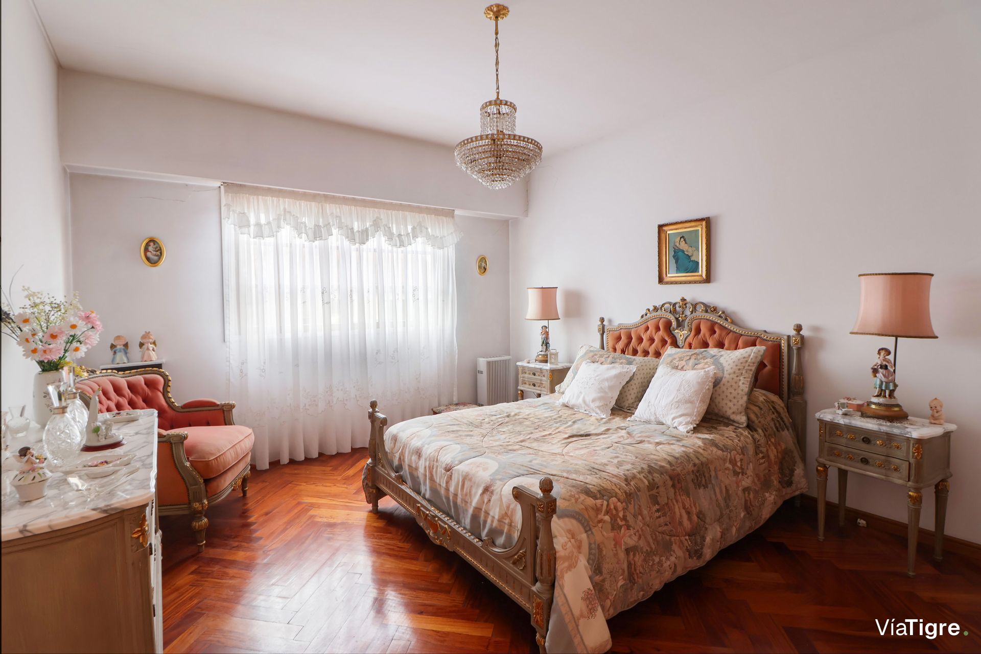 Venta Olivos Triplex 5 Amb 2 Baños Jardin Parrilla