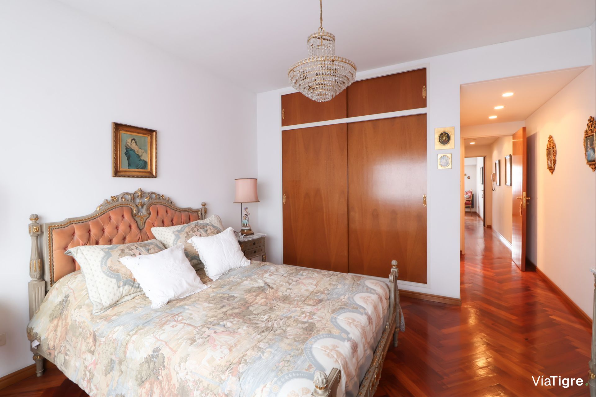Venta Olivos Triplex 5 Amb 2 Baños Jardin Parrilla