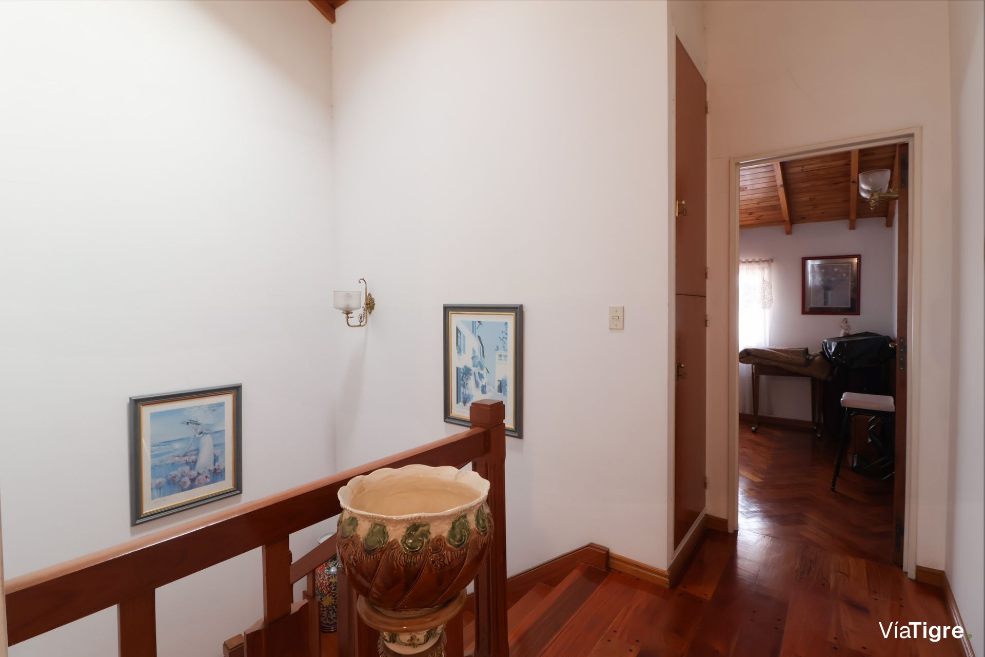 Venta Olivos Triplex 5 Amb 2 Baños Jardin Parrilla