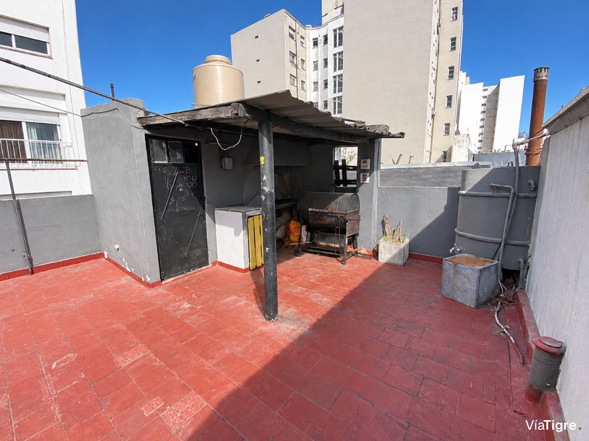 Venta depto PH 5 ambientes patio Olivos
