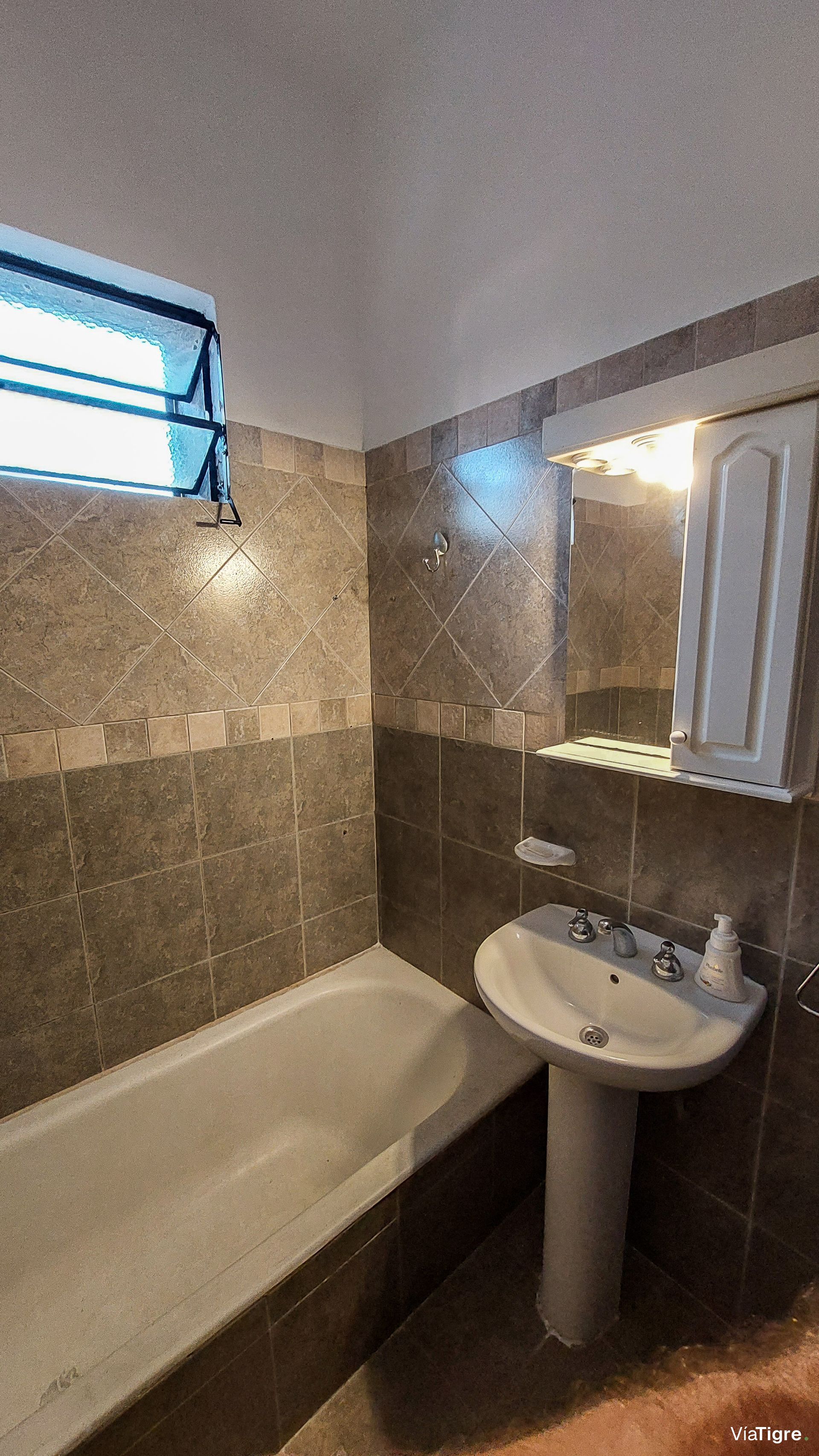 Alquiler Ph Villa Adelina 3 Ambientes