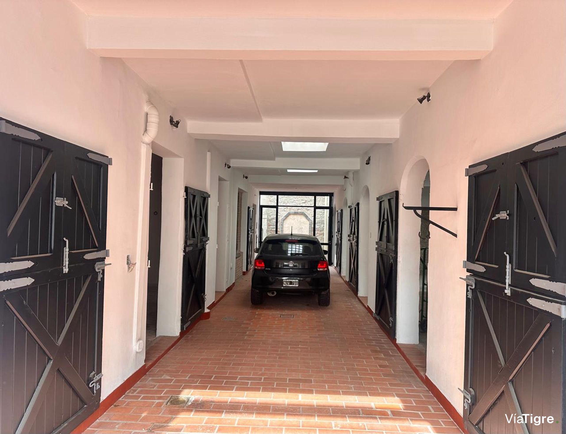 Alquiler Comercial En Martinez Zona Hipodromo