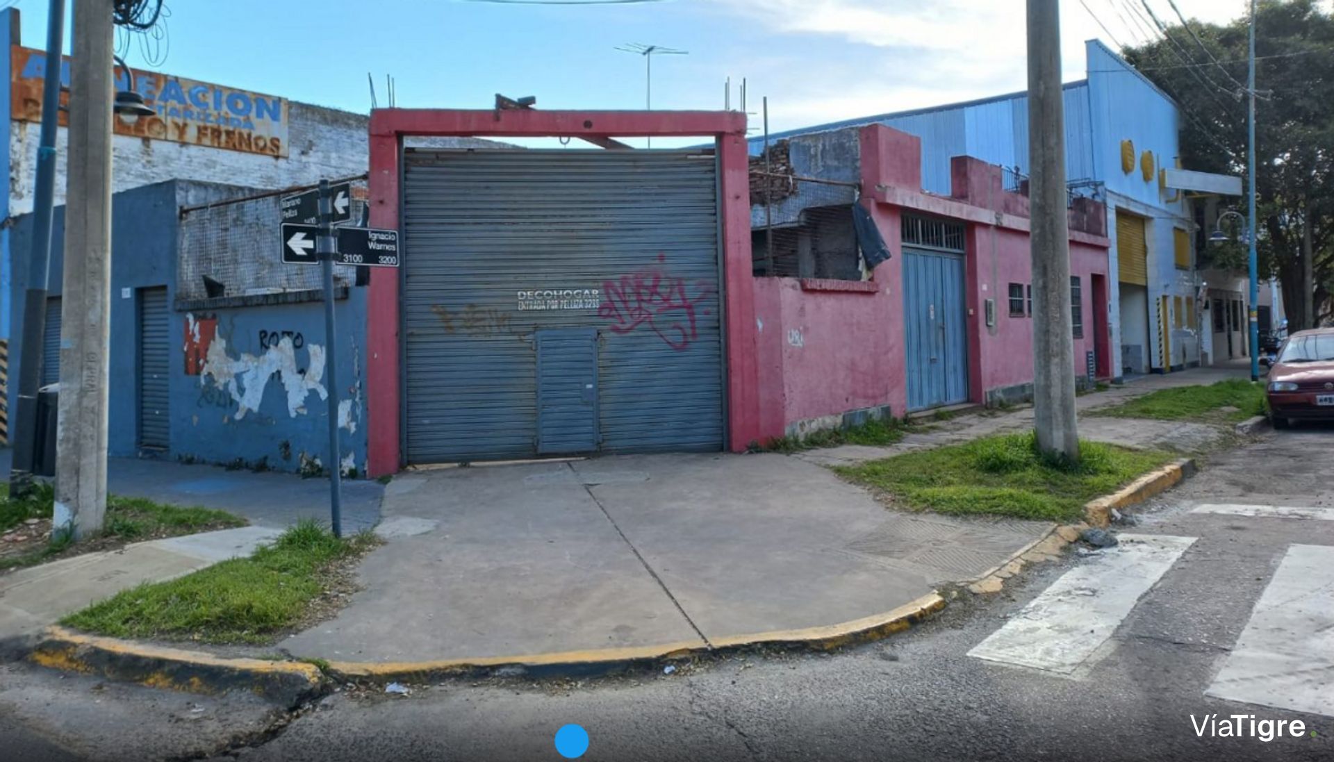 Venta en Olivos--Local / Taller / Deposito 202 m2