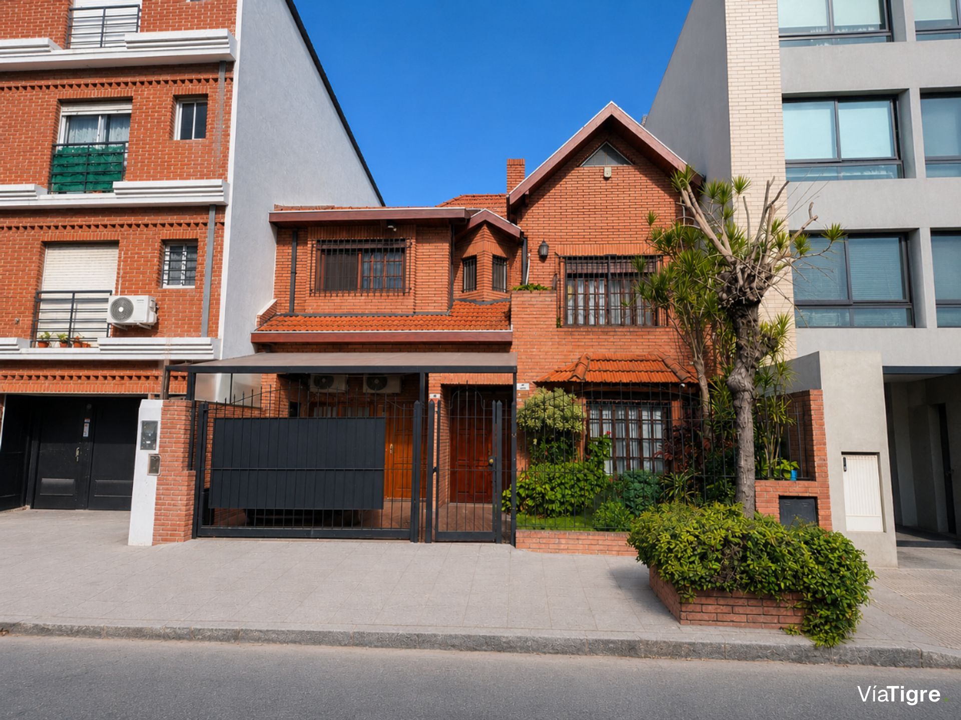 Venta Casa De 6 Ambientes En Martinez