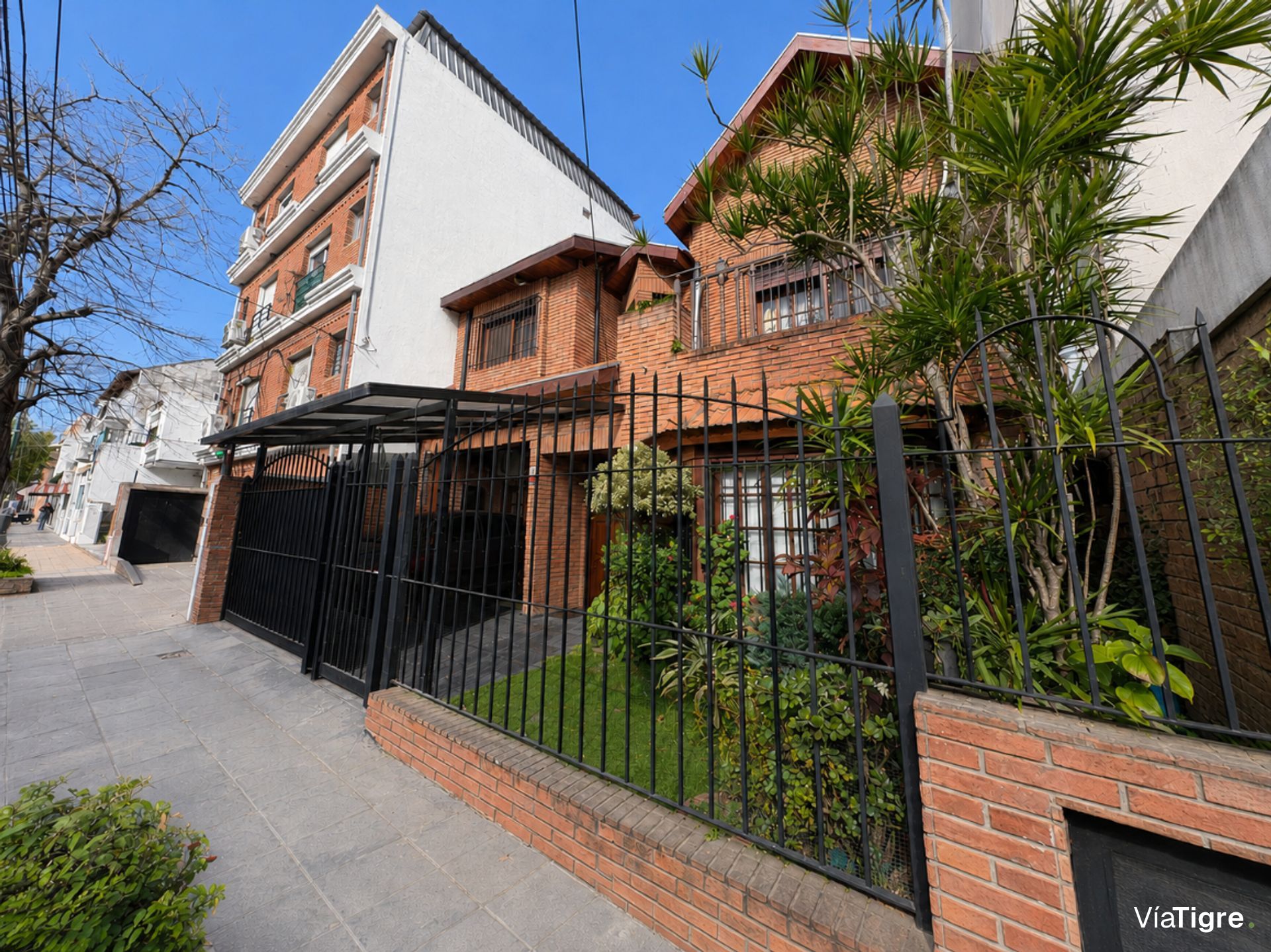 Venta Casa De 6 Ambientes En Martinez