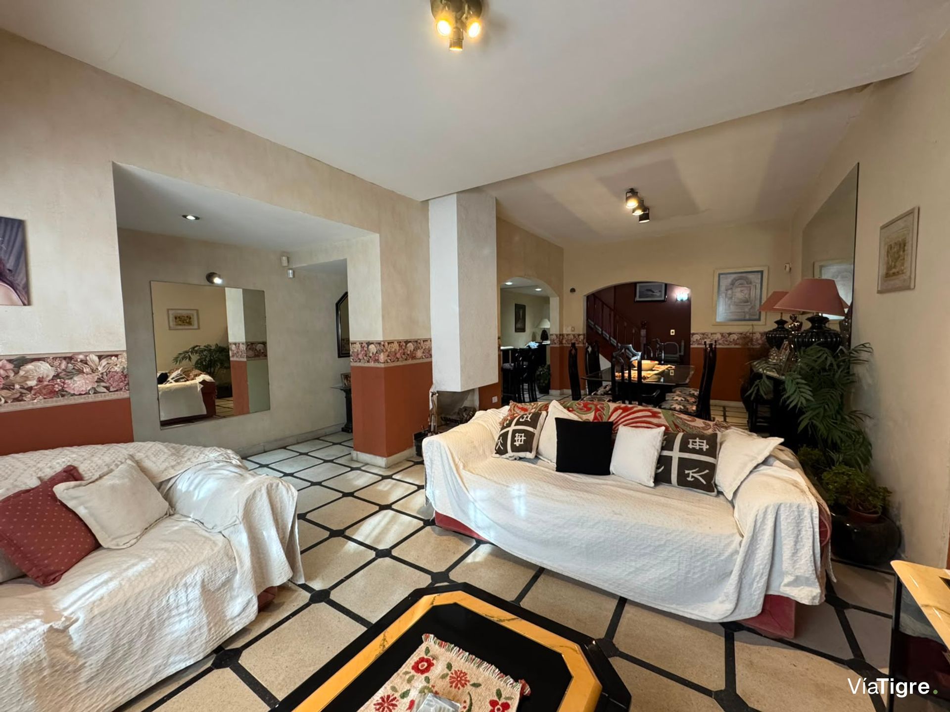 Venta Casa De 6 Ambientes En Martinez