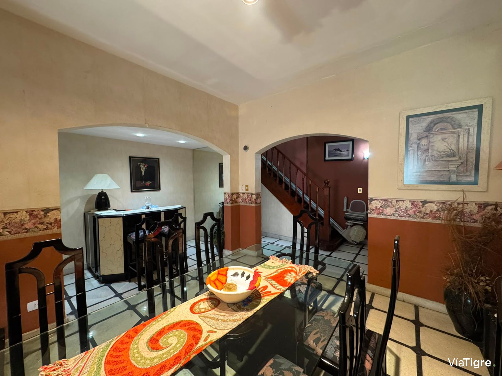 Venta Casa De 6 Ambientes En Martinez