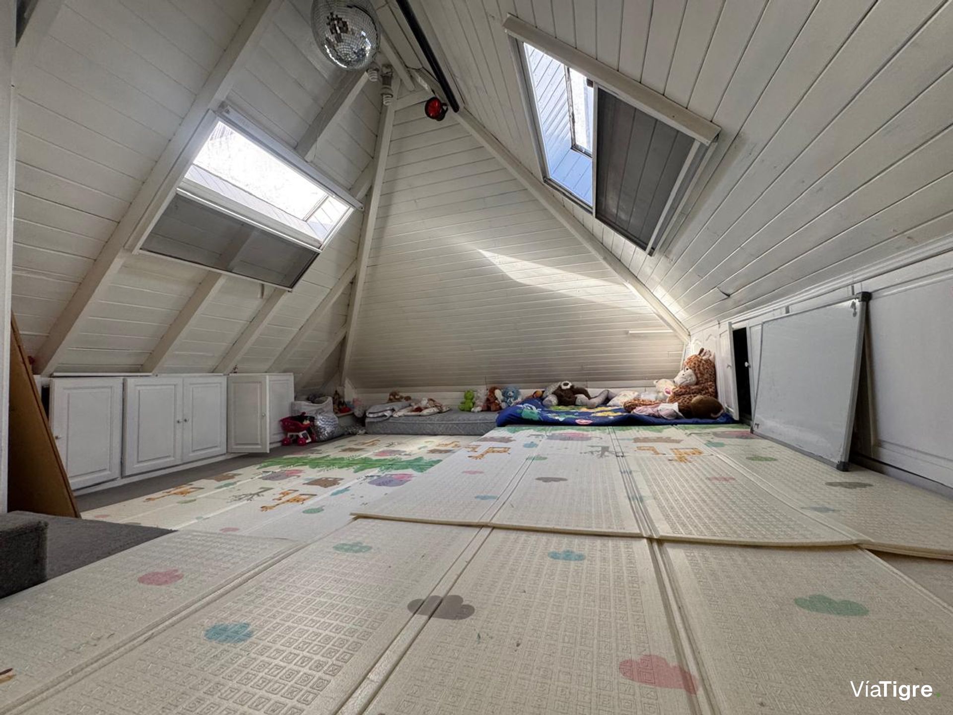 Venta Casa De 6 Ambientes En Martinez