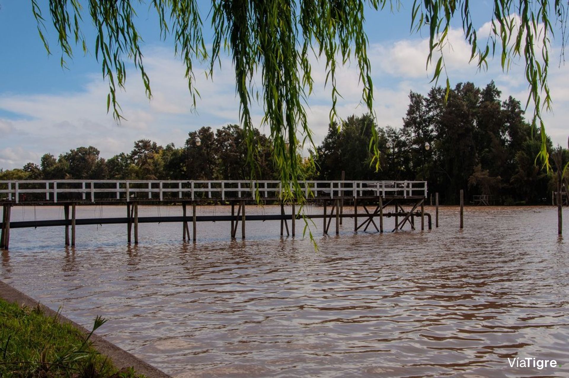 Venta Lote Con Muelle Y Relleno Al Rio Lujan