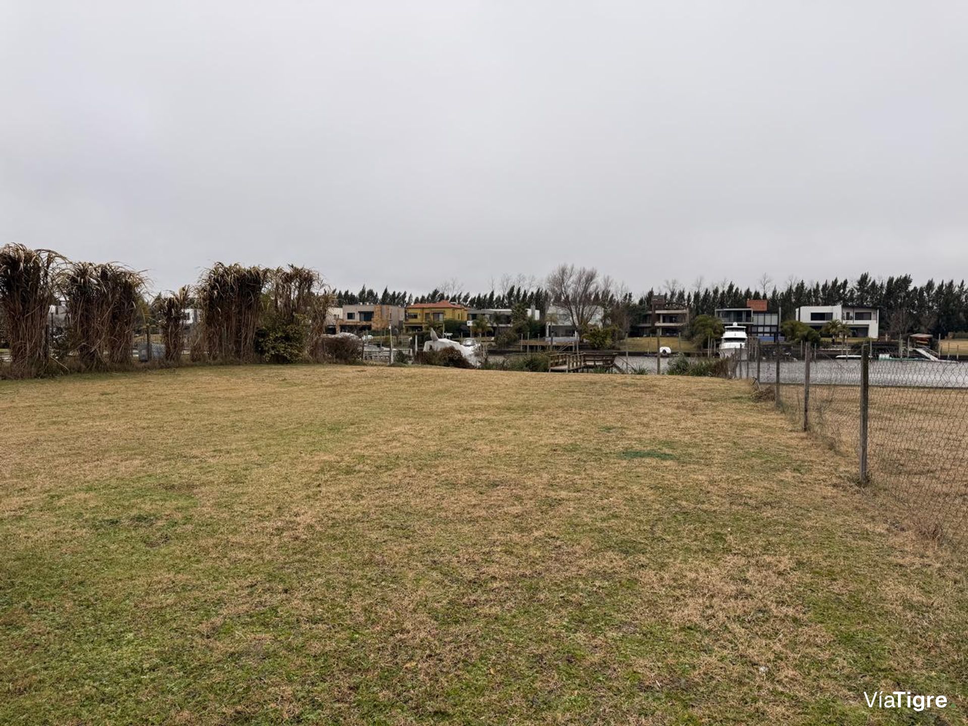 Venta Lote Con Muelle Y Relleno Al Rio Lujan