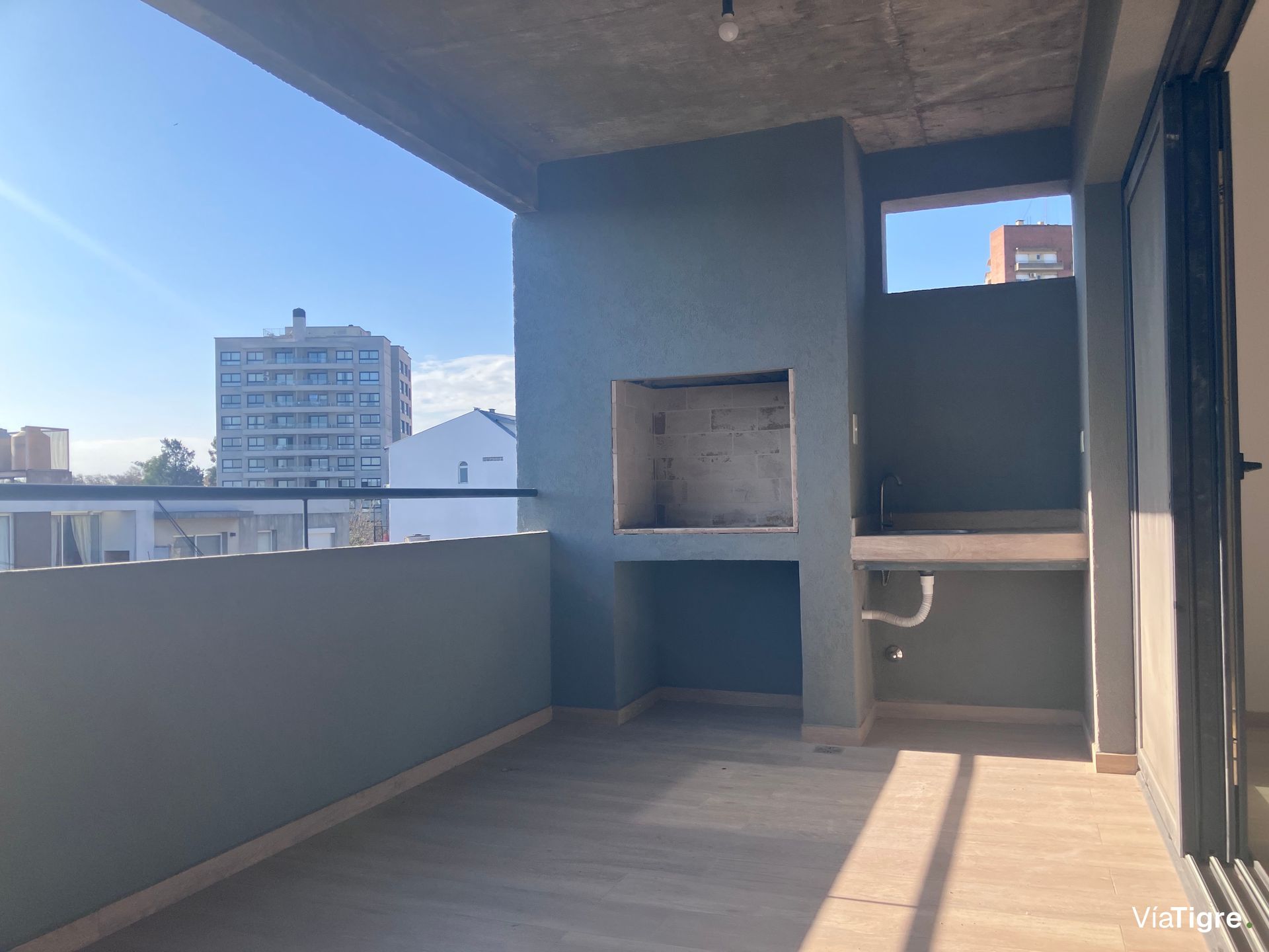 Venta Depto 2 amb +balcón San Isidro-A estrenar!