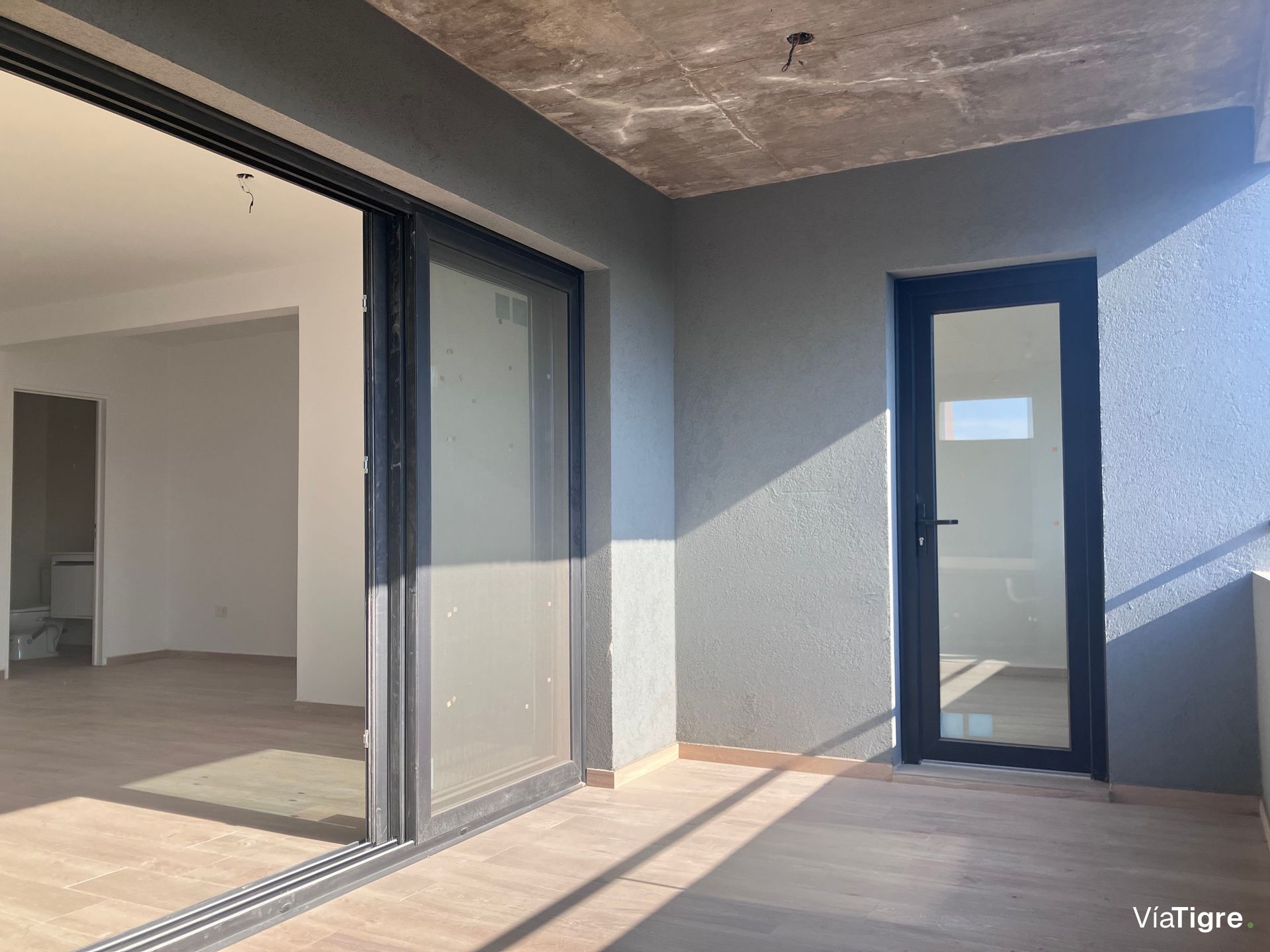 Venta Depto 2 amb +balcón San Isidro-A estrenar!